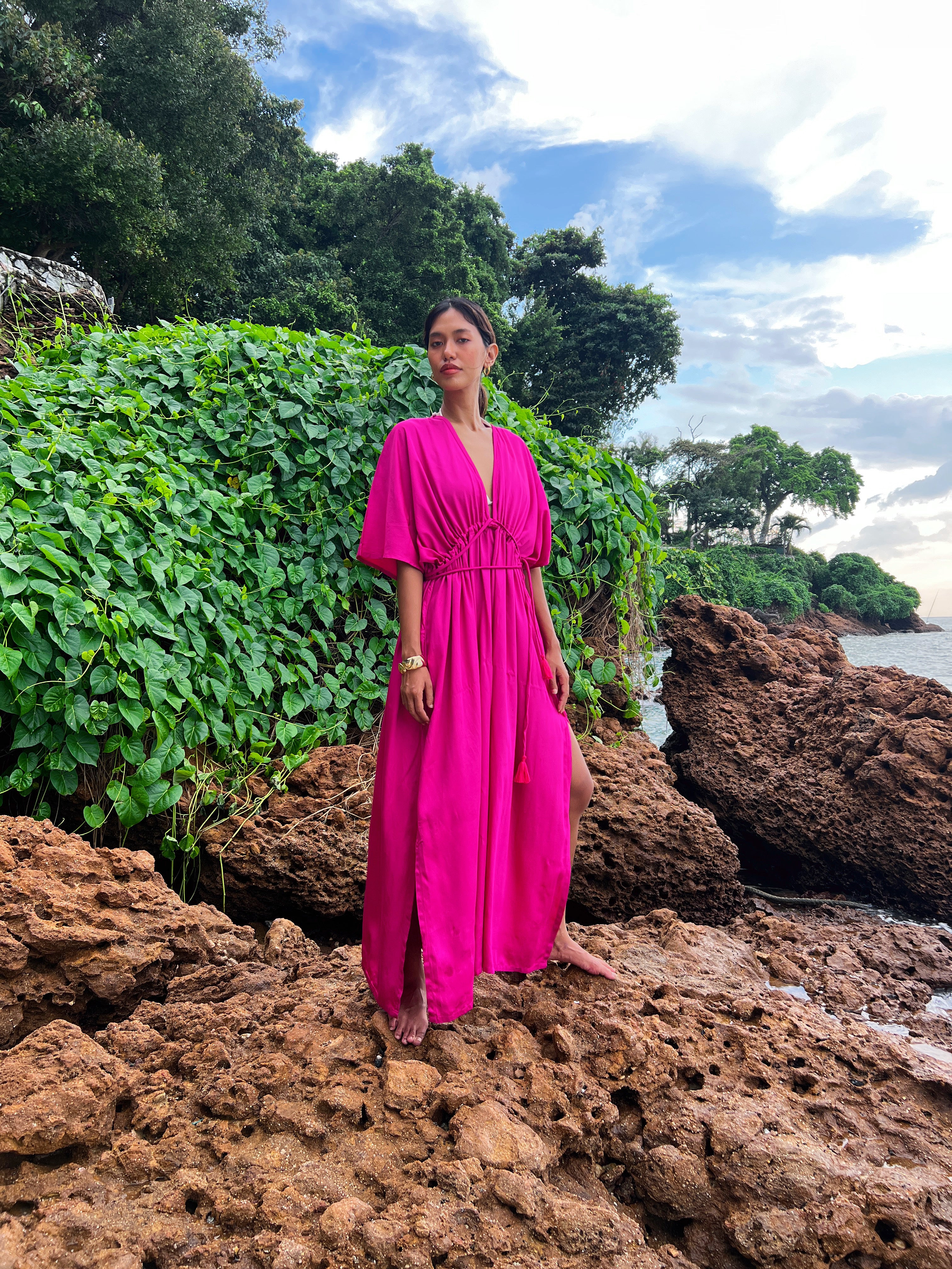 Shop Pink Kaftan Dress in limitless comfort and elegance with our Goddess Kaftan Maxi Dress Dyed fuchsia kaftan maxi dress. This fuchsia maxi dress is the perfect vacation wear with Coco de Chom?