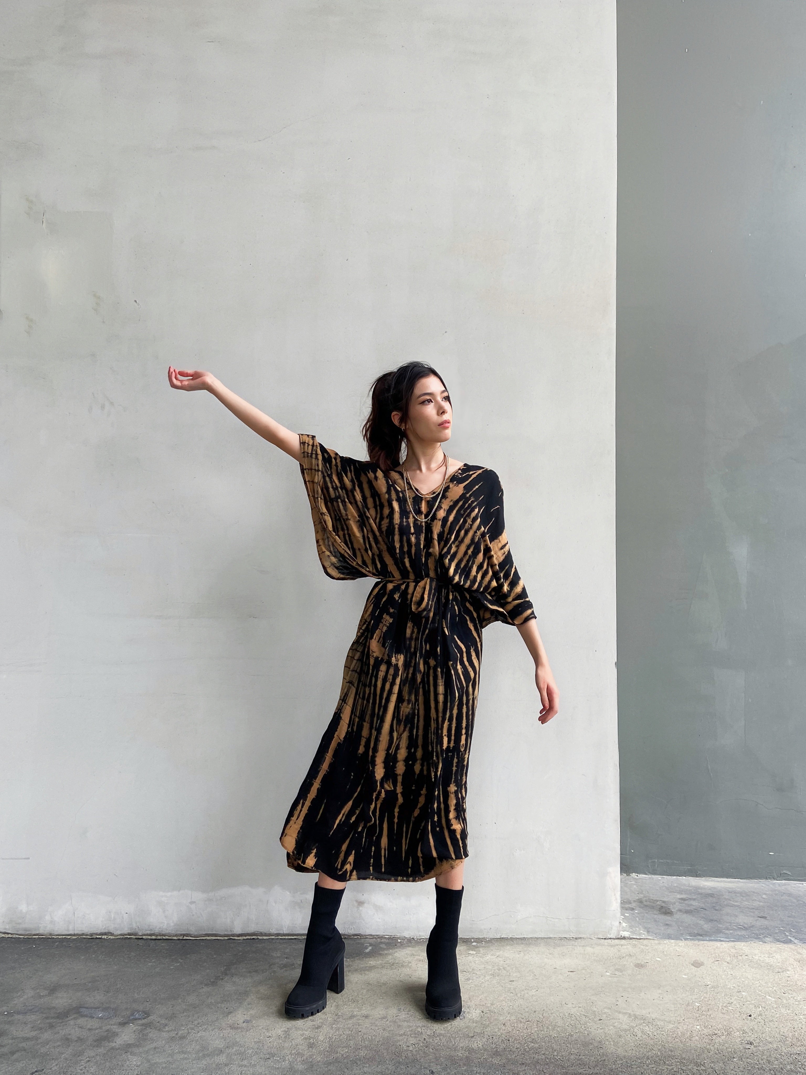 Zen Tie dye Kaftan - Black/Coffee
