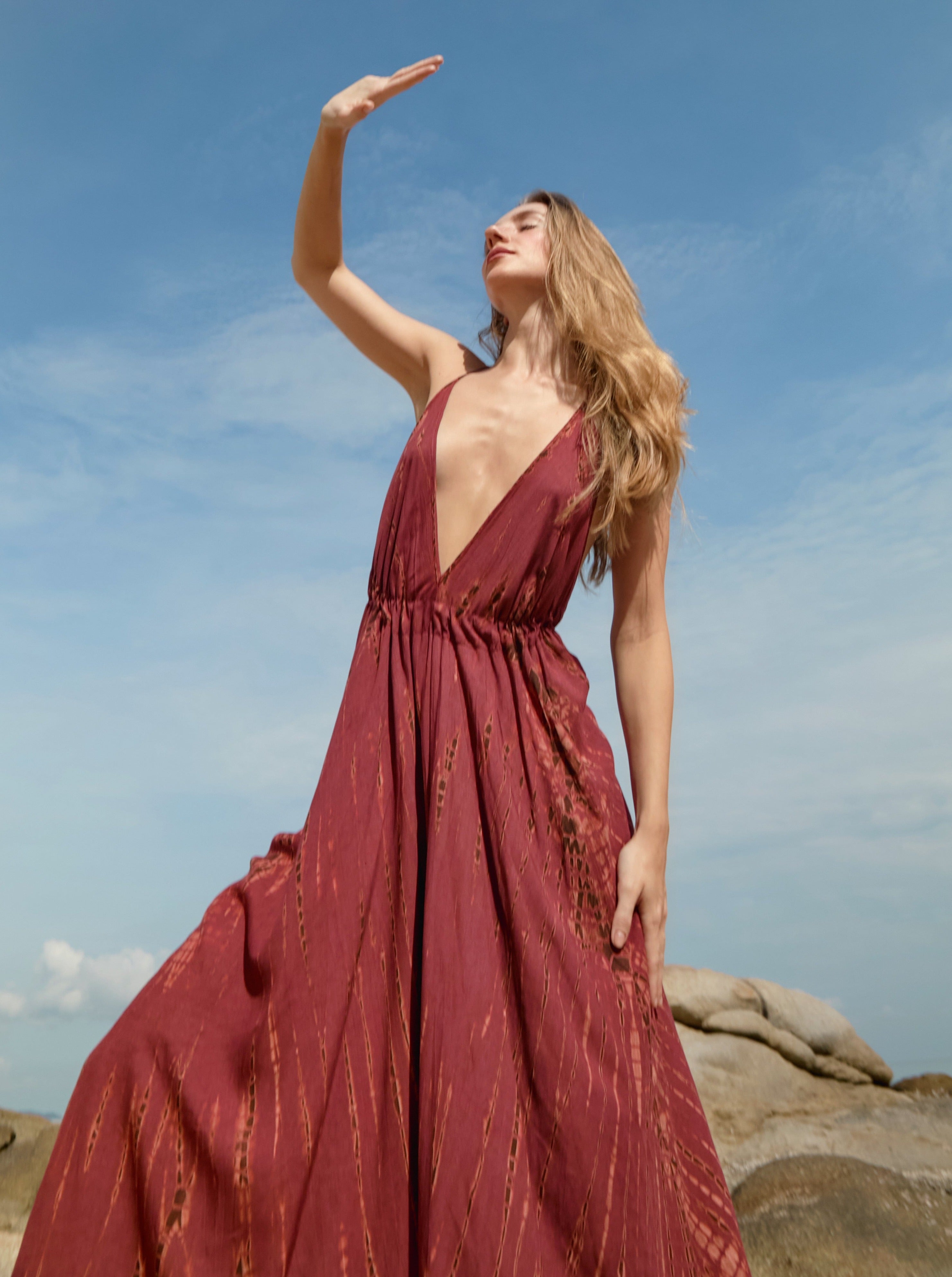Shop TIE DYE OPEN BACK HALTER DRESS | Summer Maxi Dress | Tie Dye Maxi Dress - Burgundy, Resortwear beach dress with Coco De Chom