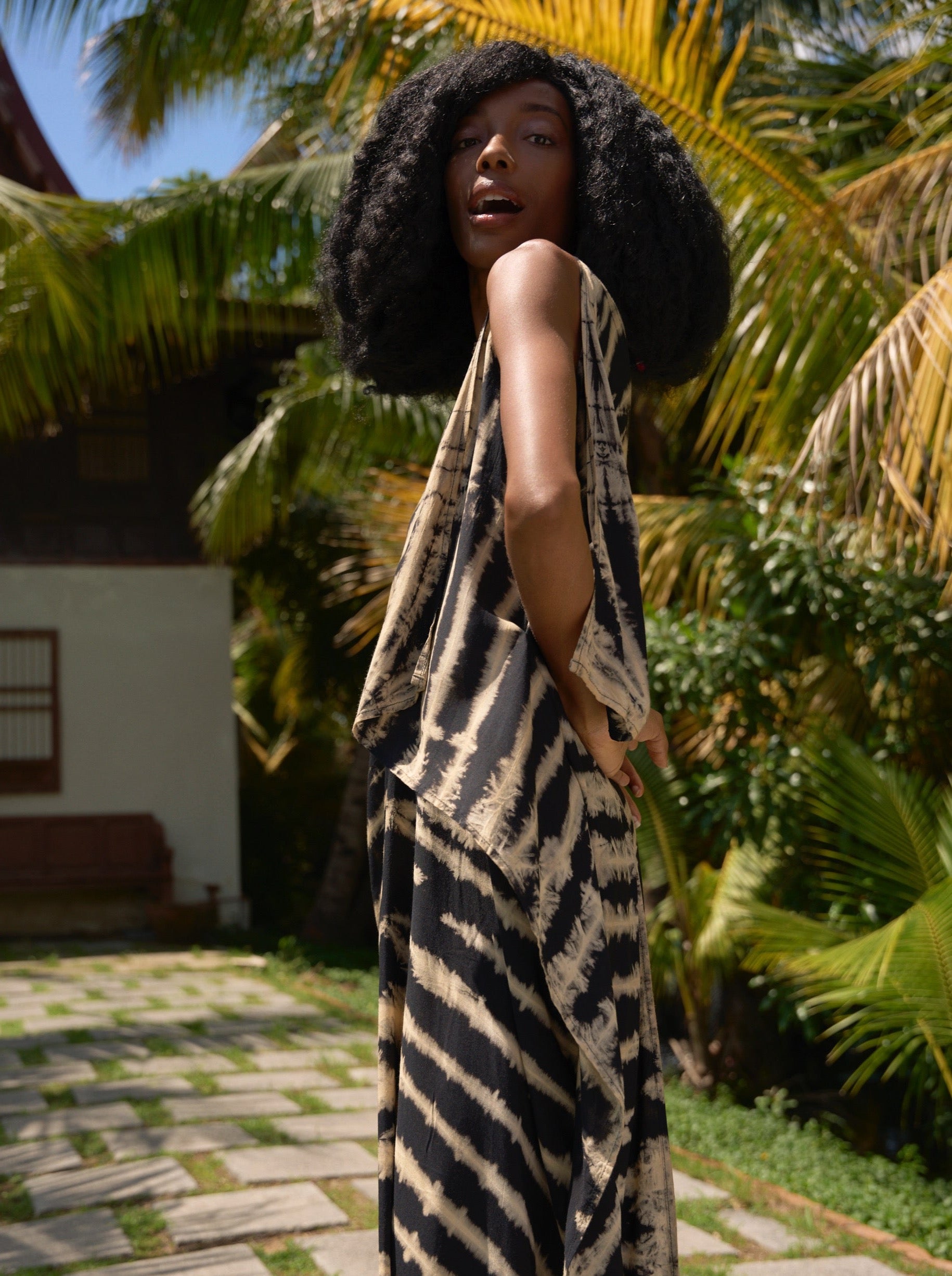 Shop Tie dye V Neck Kaftan Dress - Boho long kaftan tie dye, Casual Loose fit Resort Dress - Black Bohemian Long Kaftan | Coco De Chom