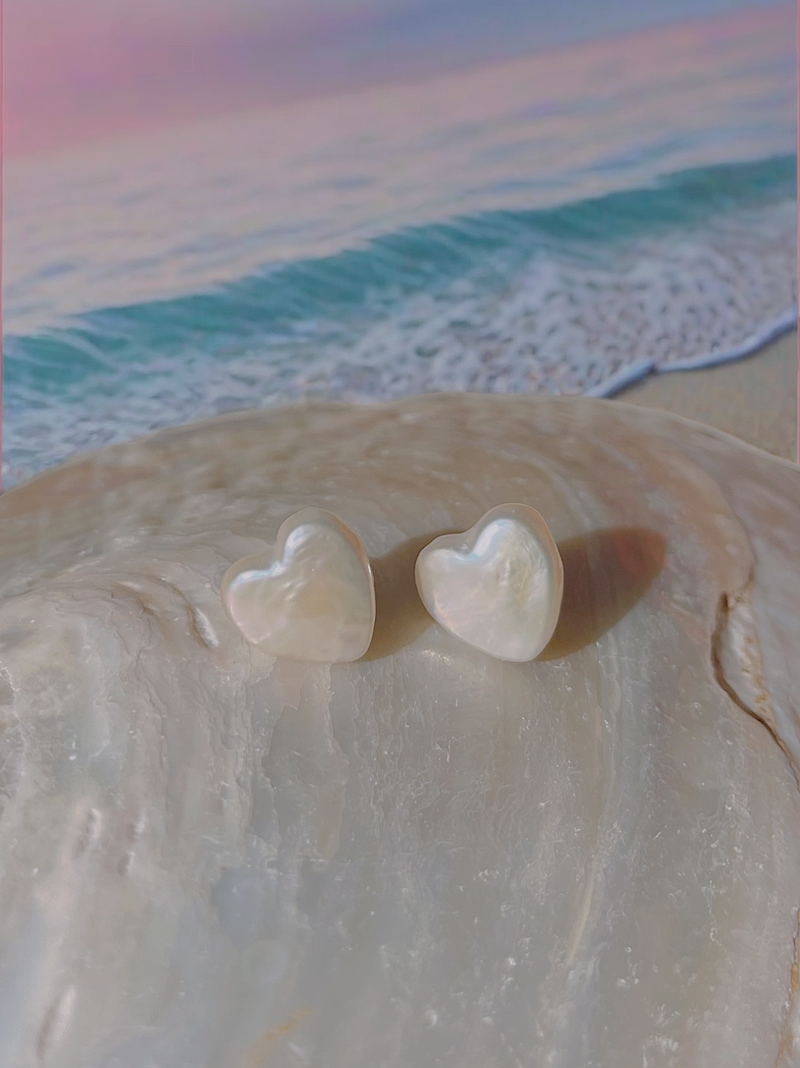 Heart Pearl Stud Earrings - Minimalist style is the perfect choice for beach vacation or every day wear. These pearl earrings are made using natural water fresh pearl  understated elegance. 