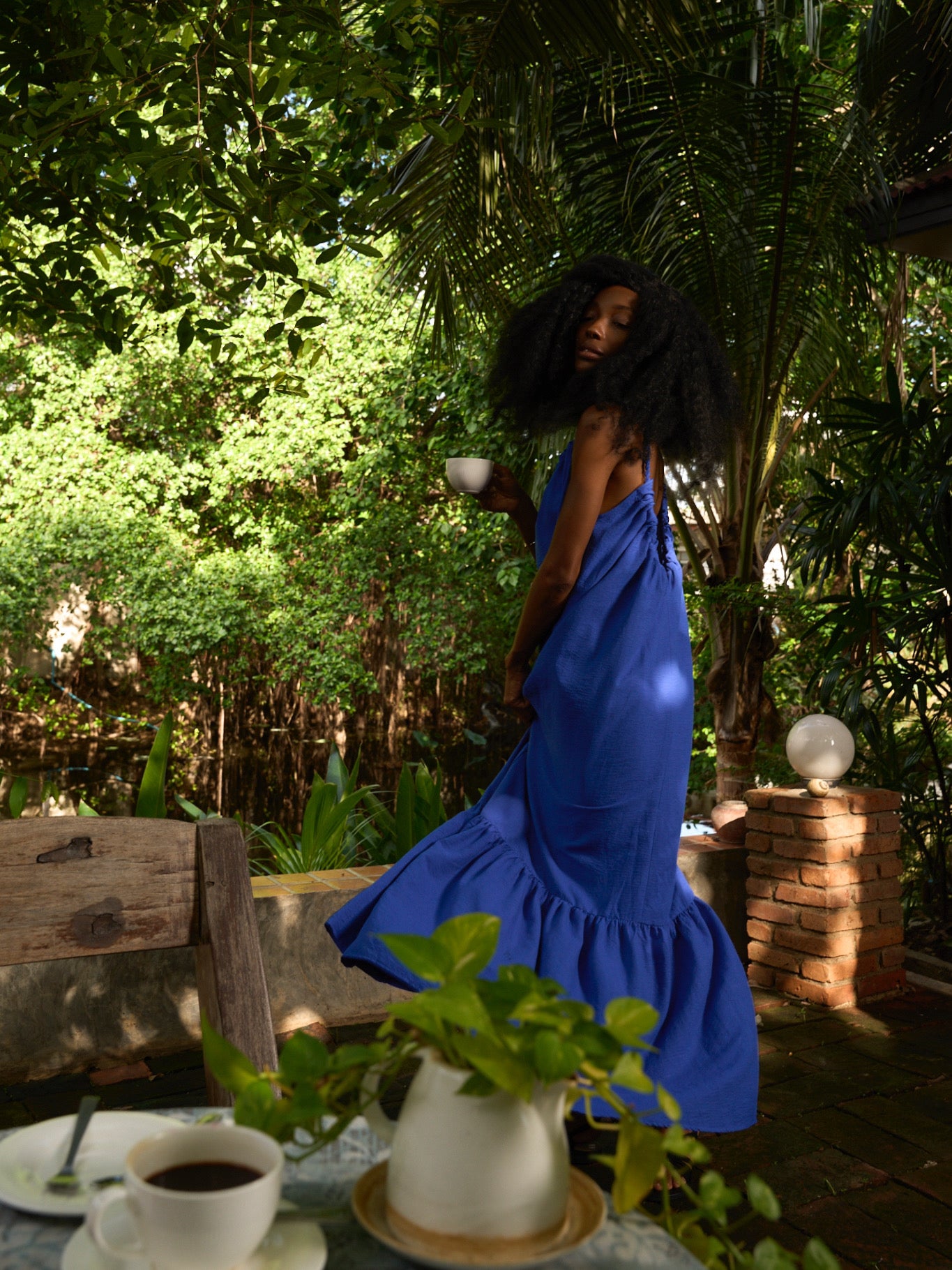 Olivia Maxi Open Back Dress - Blue