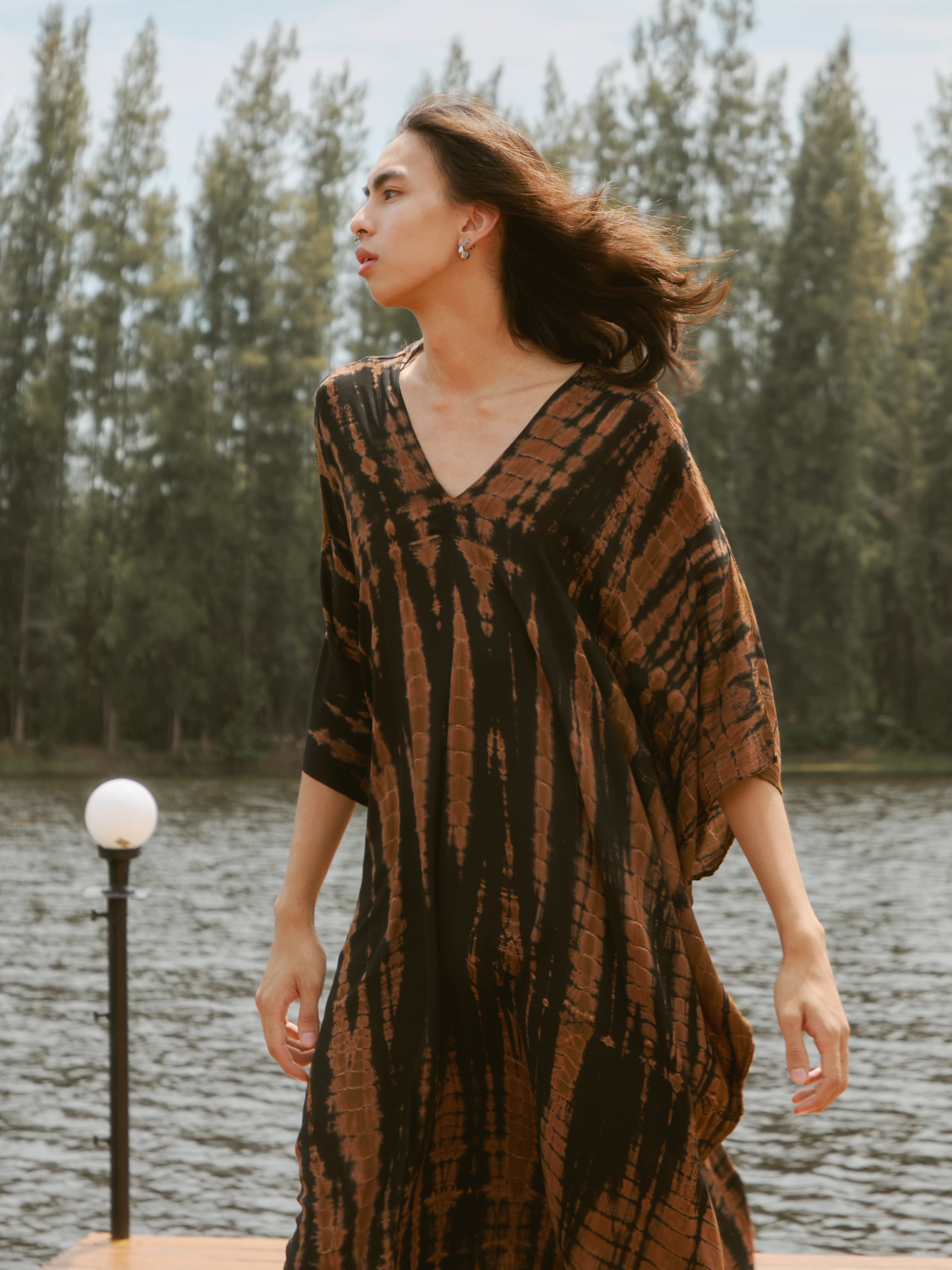 Shop Boho Tie Dye Unisex Kaftan - Boho Unisex Caftan - Tie dye Kaftan for men with Coco De Chom?