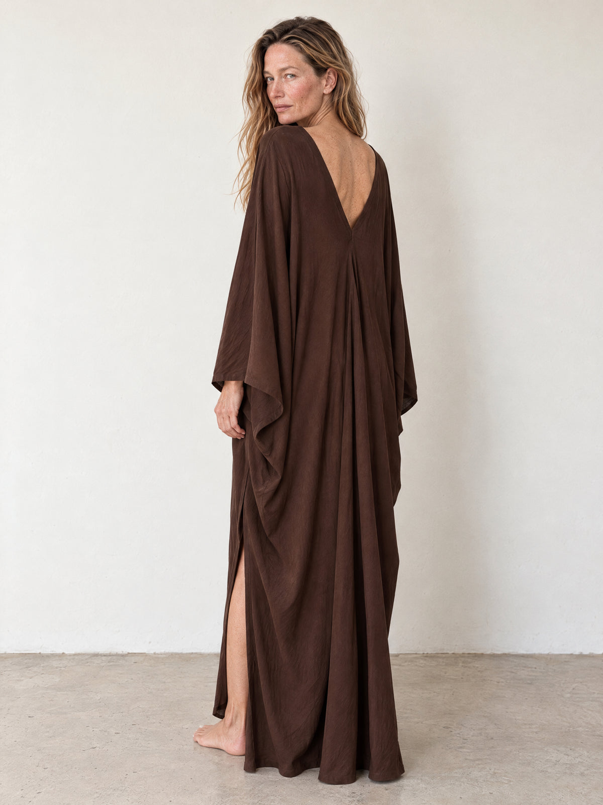 Bella Oversized Long Sleeve Kaftan Maxi Dress – Brown