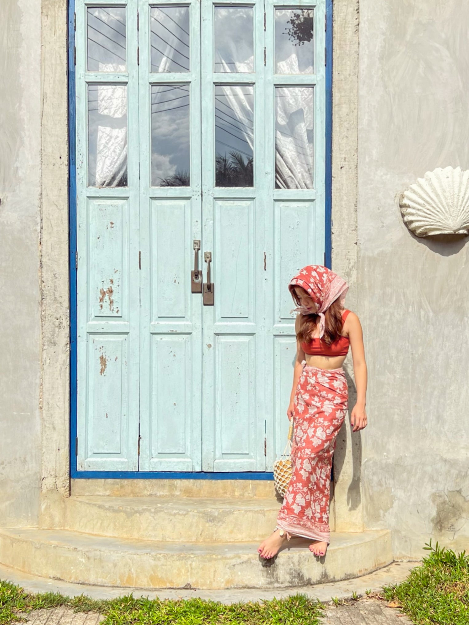 Cotton Tropical Sarong, Bougainvillea Sarong Crafted with love by our artisans in Jaipur, this cotton sarong is ideal for celebrating life's unforgettable moments - from lounging on the sand to dancing on the beach. Wear it as a wrapped dress or a skirt