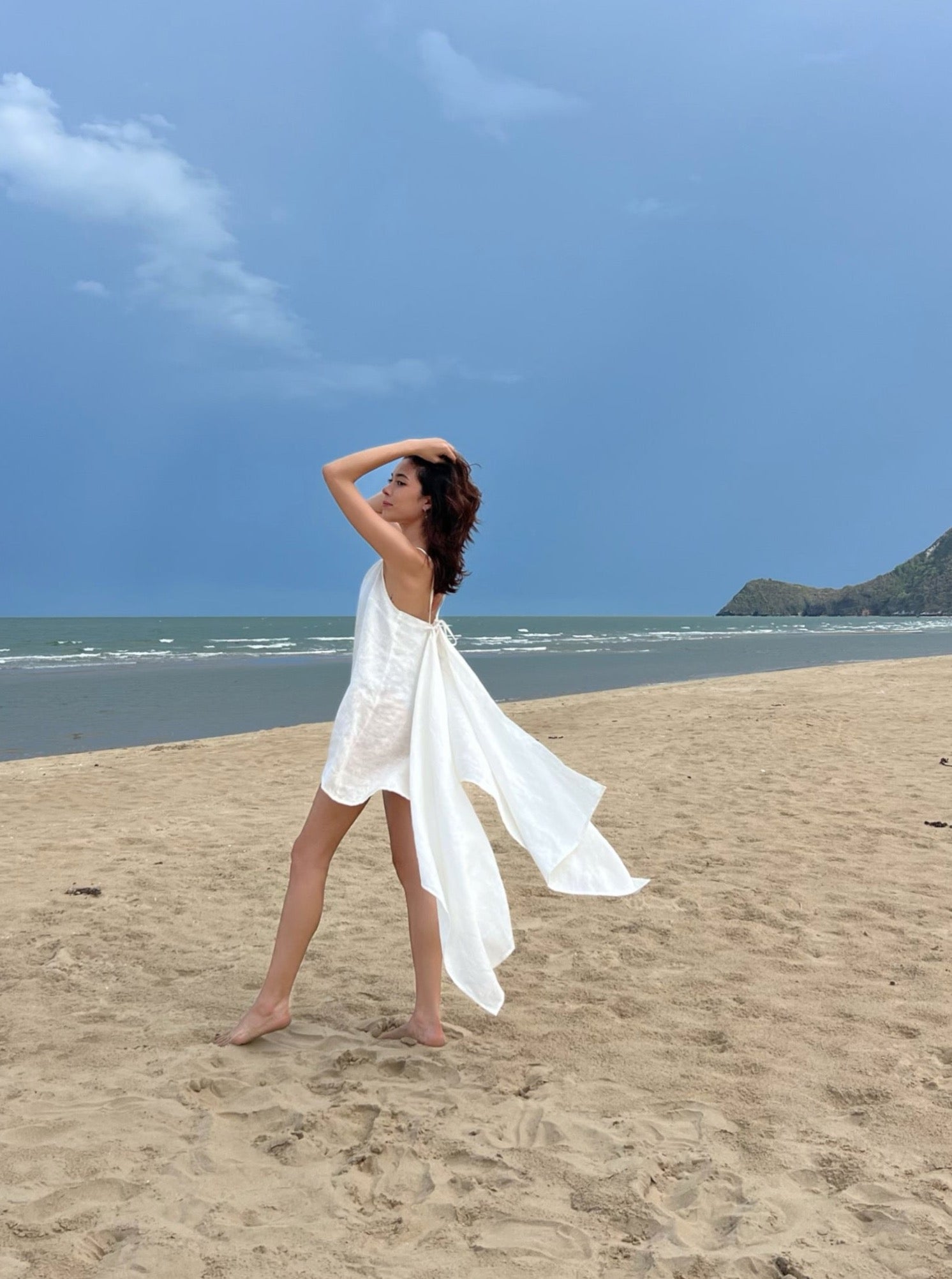 Lana Linen Beach Cover up