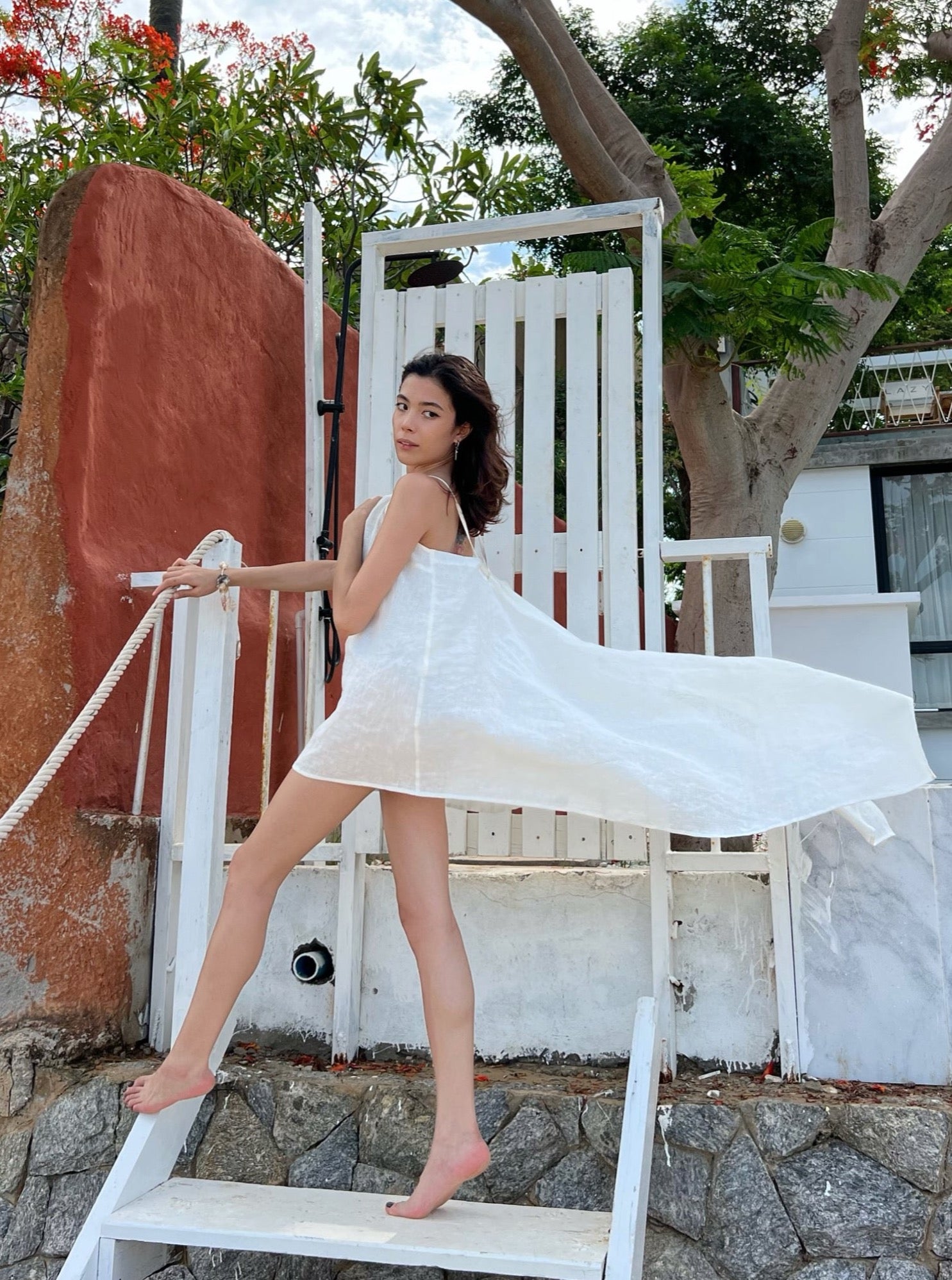 Lana Linen Beach Cover up