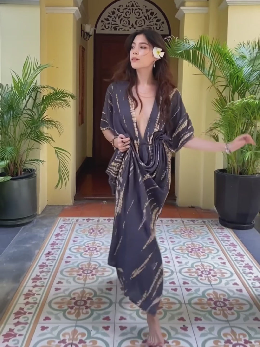 Shop tie dye kaftan maxi dress, long oversized kaftan, best dress for vacation outfits with COCO DE CHOM?