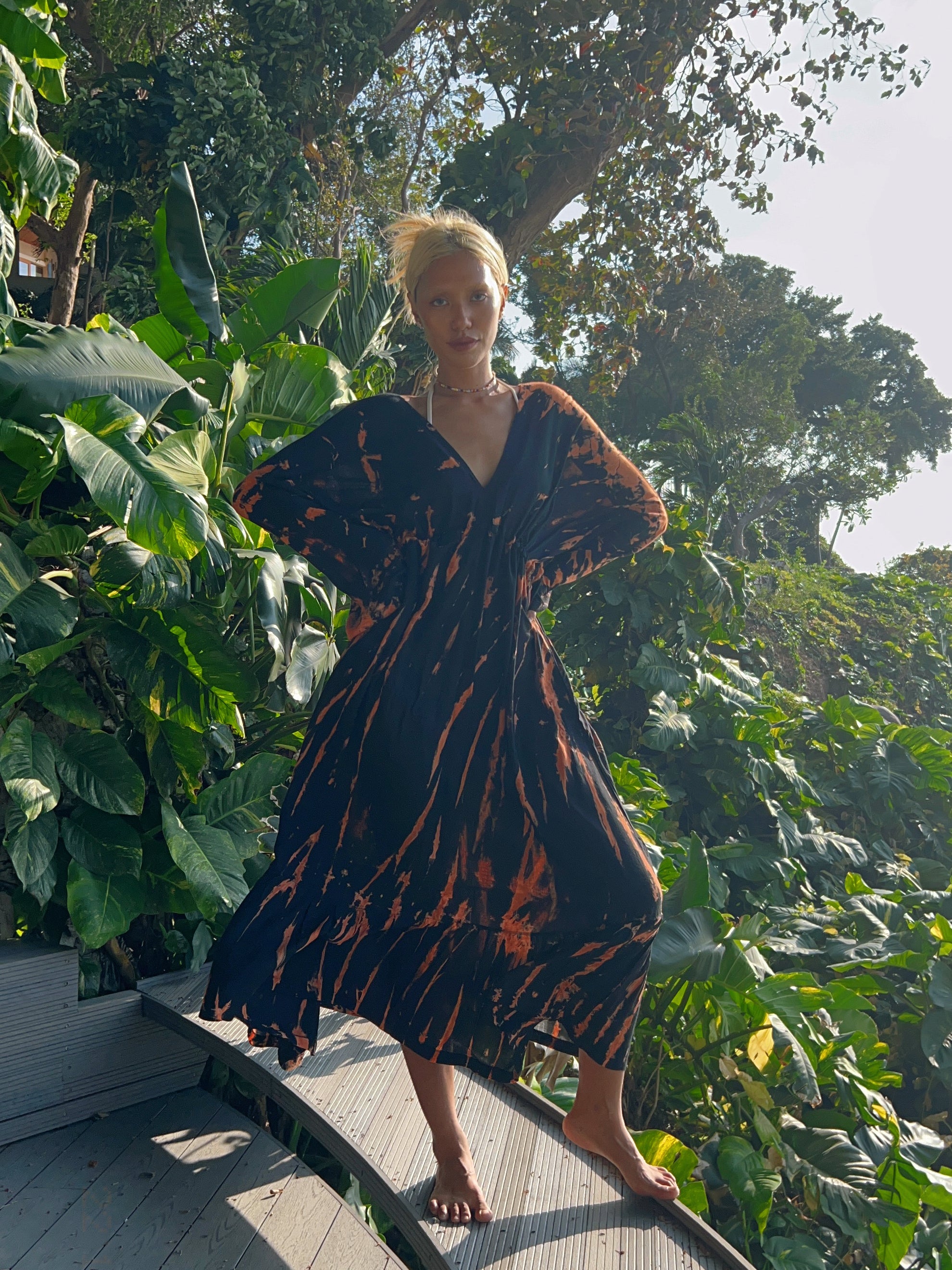 Vera Goddess Maxi Dress - Black