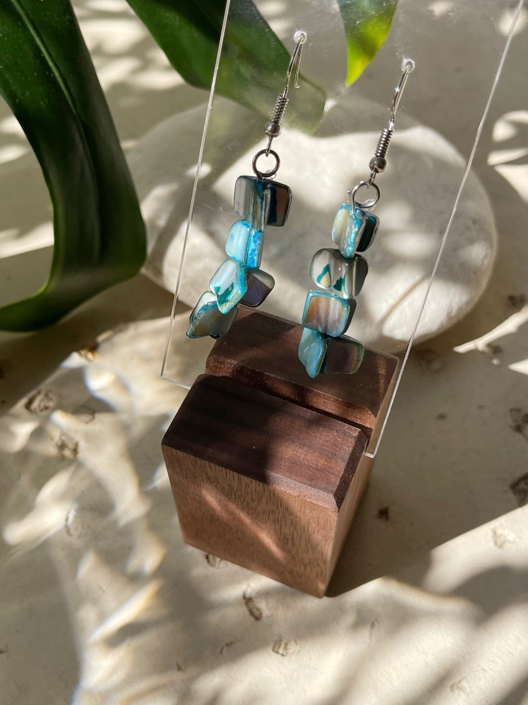 Nora- Mother-of-Pearl Earrings
