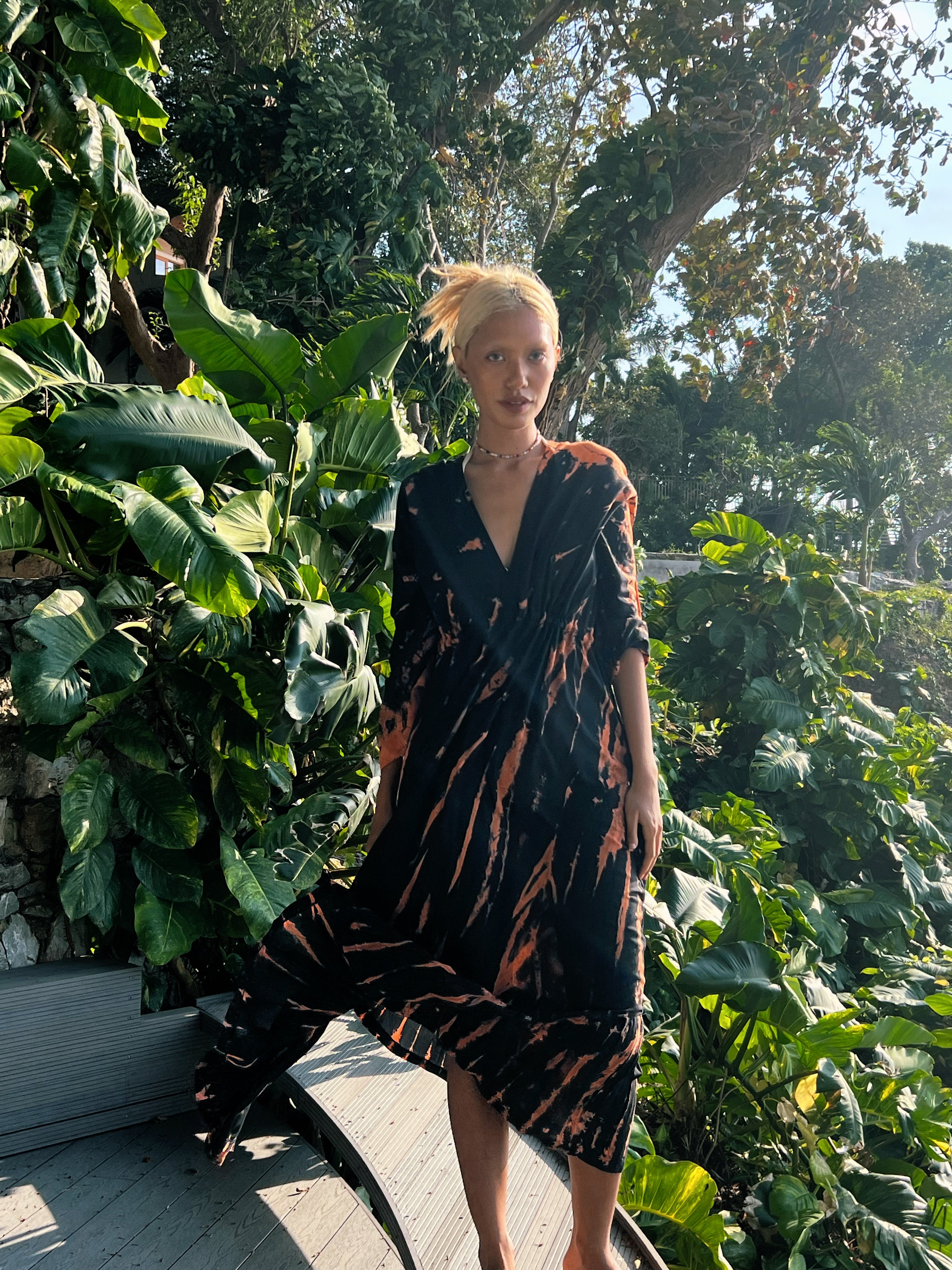 Vera Goddess Maxi Dress - Black