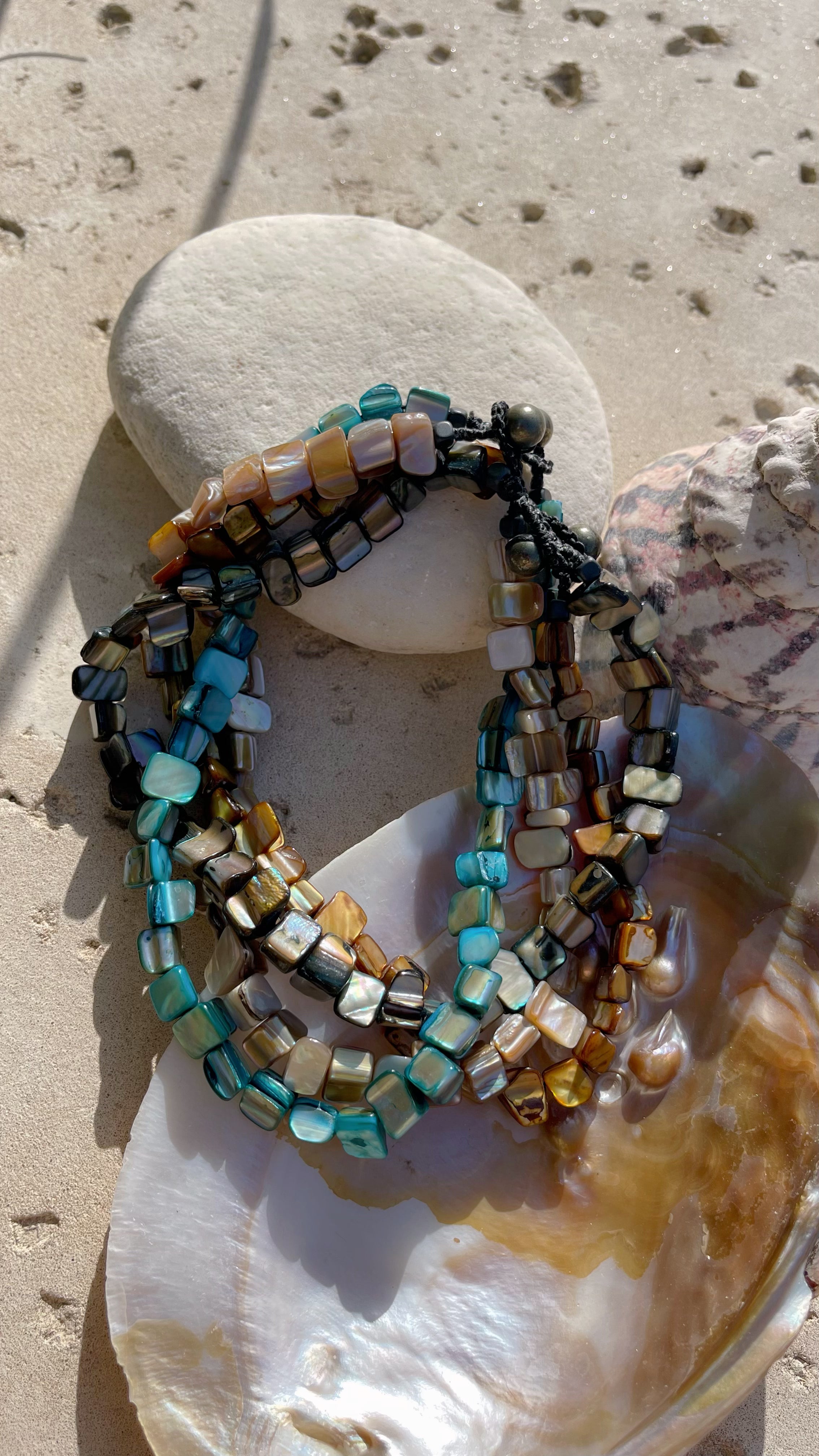 Add this Boho Mother of Pearl Necklace to your wardrobe! - Beach accessories | Beach choker | Summer Fashion Aesthetic