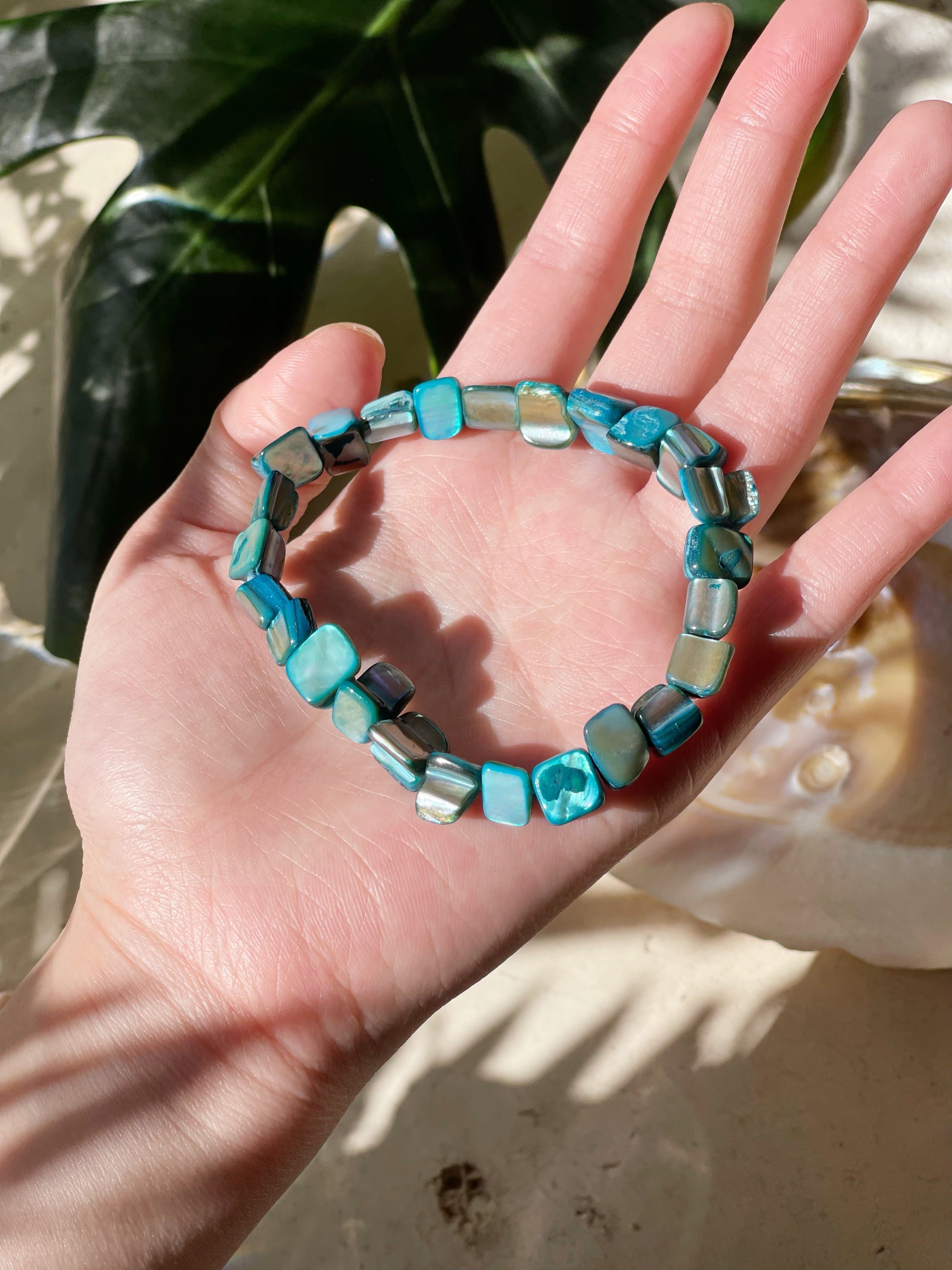 Nora- Mother-of-Pearl Bracelet