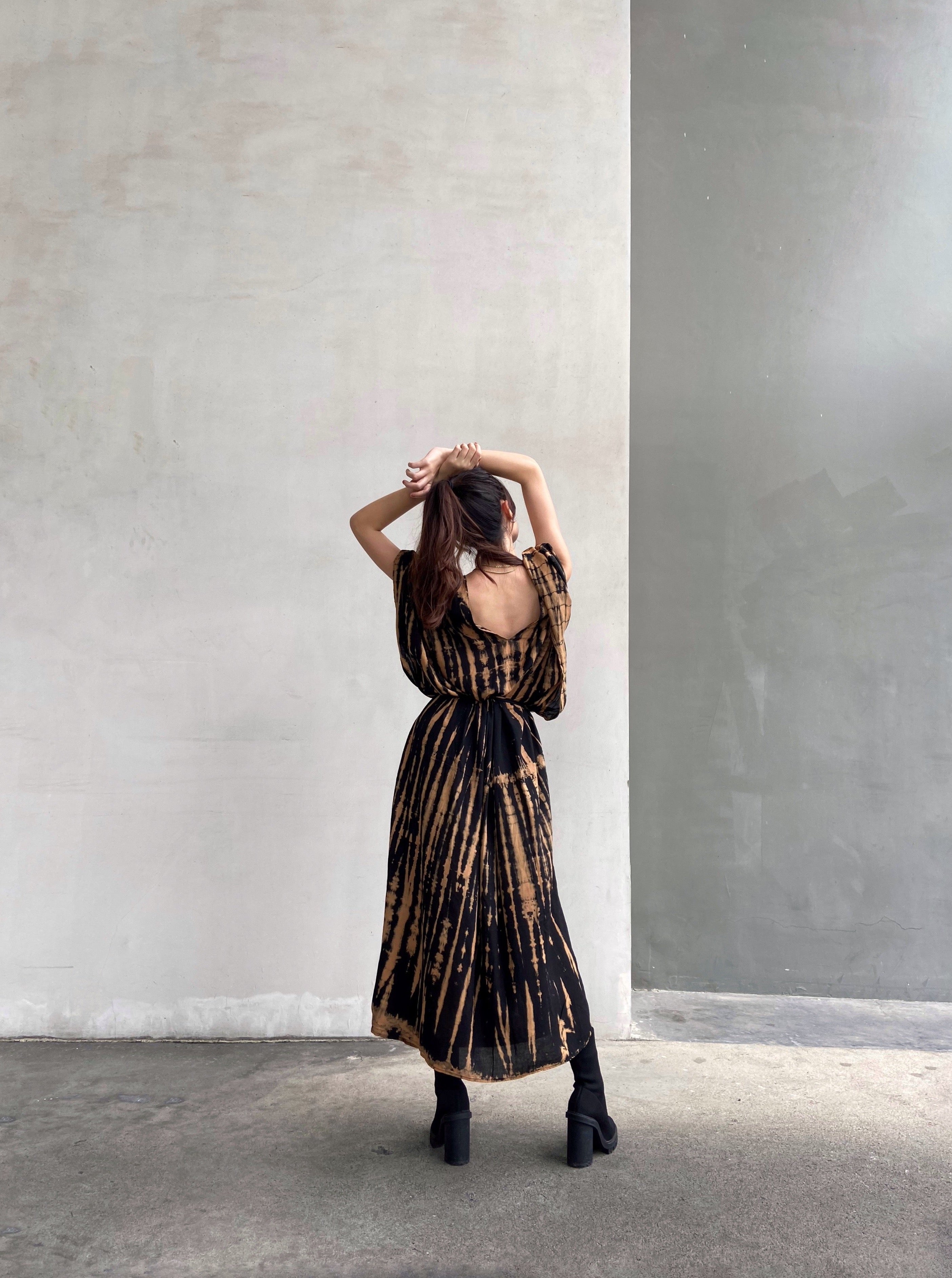 Shop Boho Tie Dye Unisex Kaftan - Boho Unisex Caftan - Tie dye Kaftan for vacation with Coco De Chom?