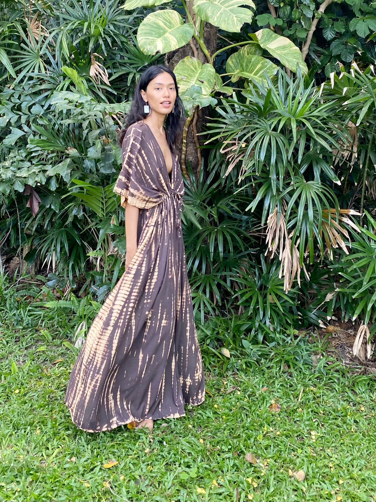 Shop goddess tie dye maxi dress, boho tie dye kaftan, oversized long kaftan maxi dress handmade by artisans from COCO DE CHOM?