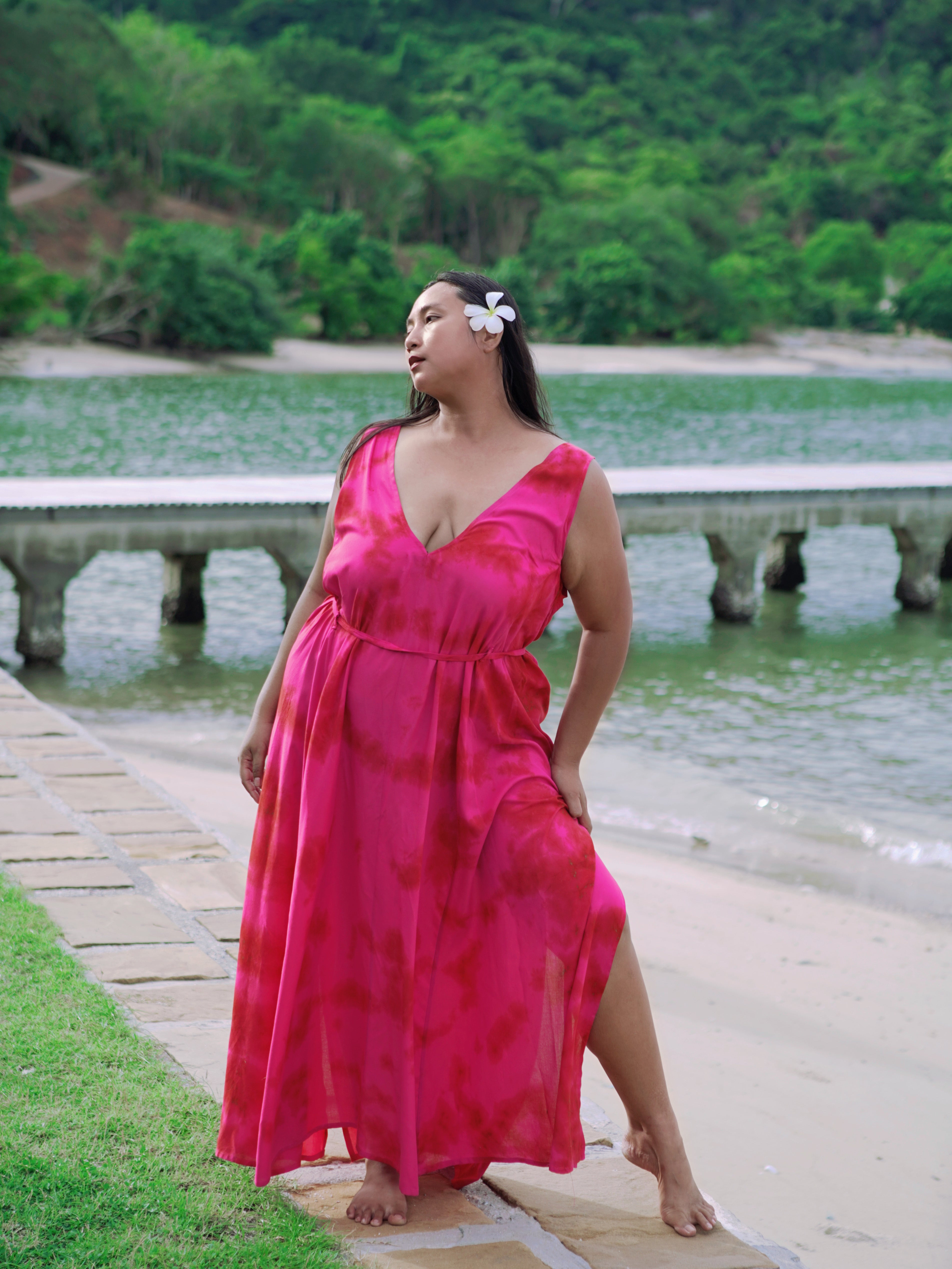 Shop Plus size Tie dye Maxi Dress in Fuchsia - Casual Plus size Resort Dress - Bohemian Beach Maxi Dress Tie Dye | Coco De Chom