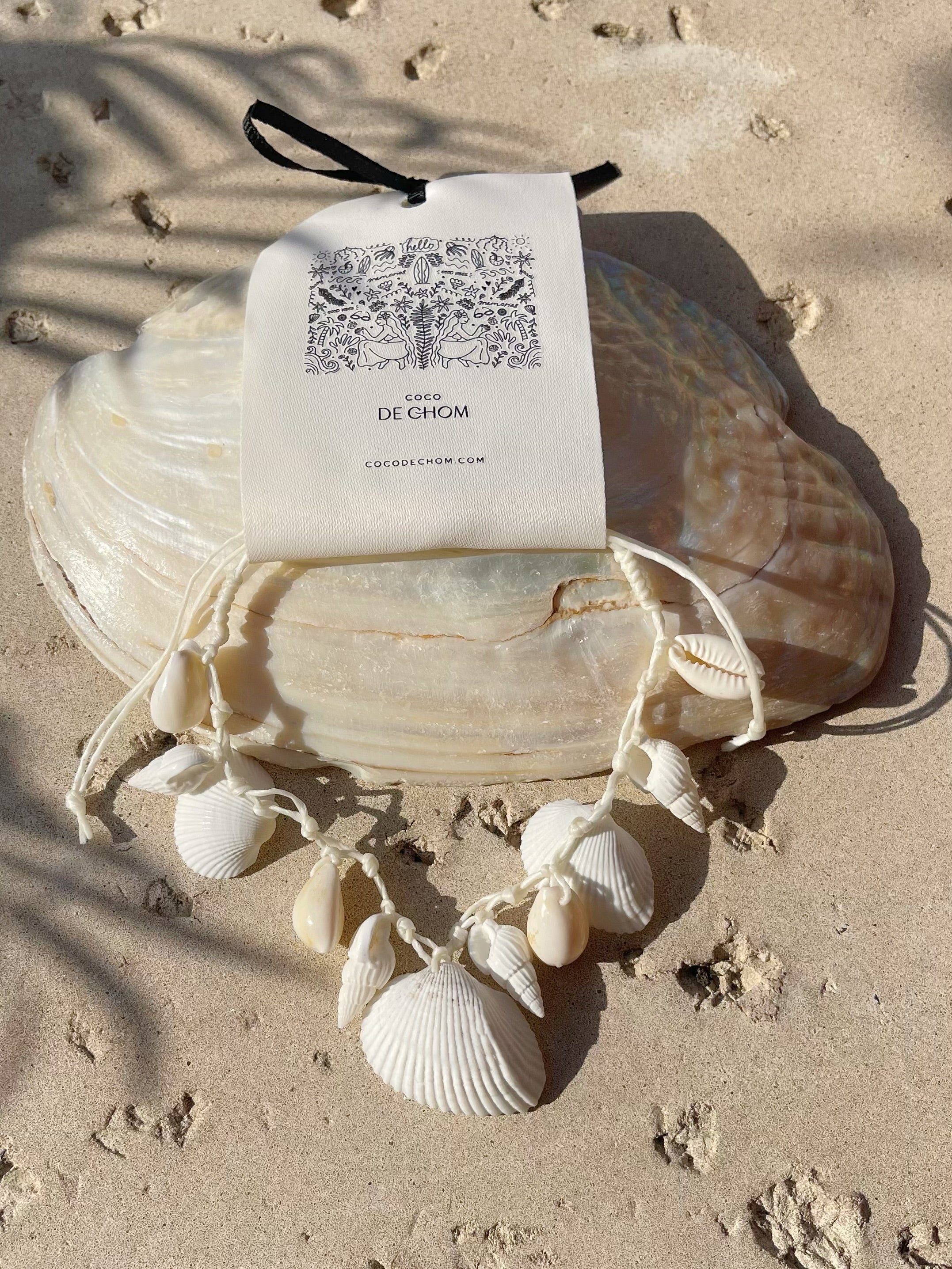 Seashell Anklet/Bracelet | Natural White Seashell Boho Accessories | Handmade Bracelet for Beach Lovers | COCO DE CHOM