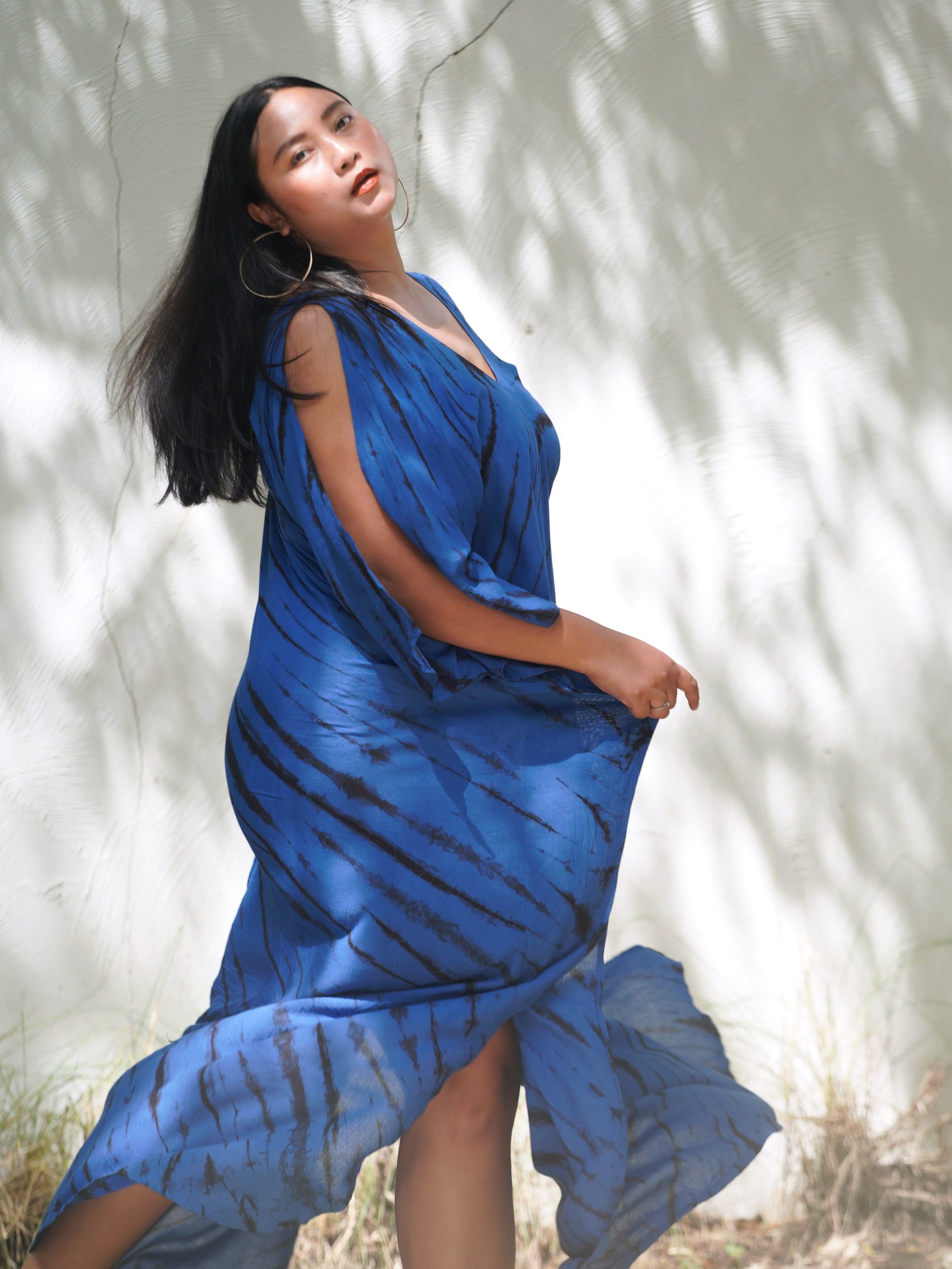 Shop Tie dye V Neck Kaftan Dress Plus size,  Blue Boho Caftan Over sized Caftan in Blue - Resort Dress - Bohemian Long Kaftan for beach dress resortwear from Coco De Chom?