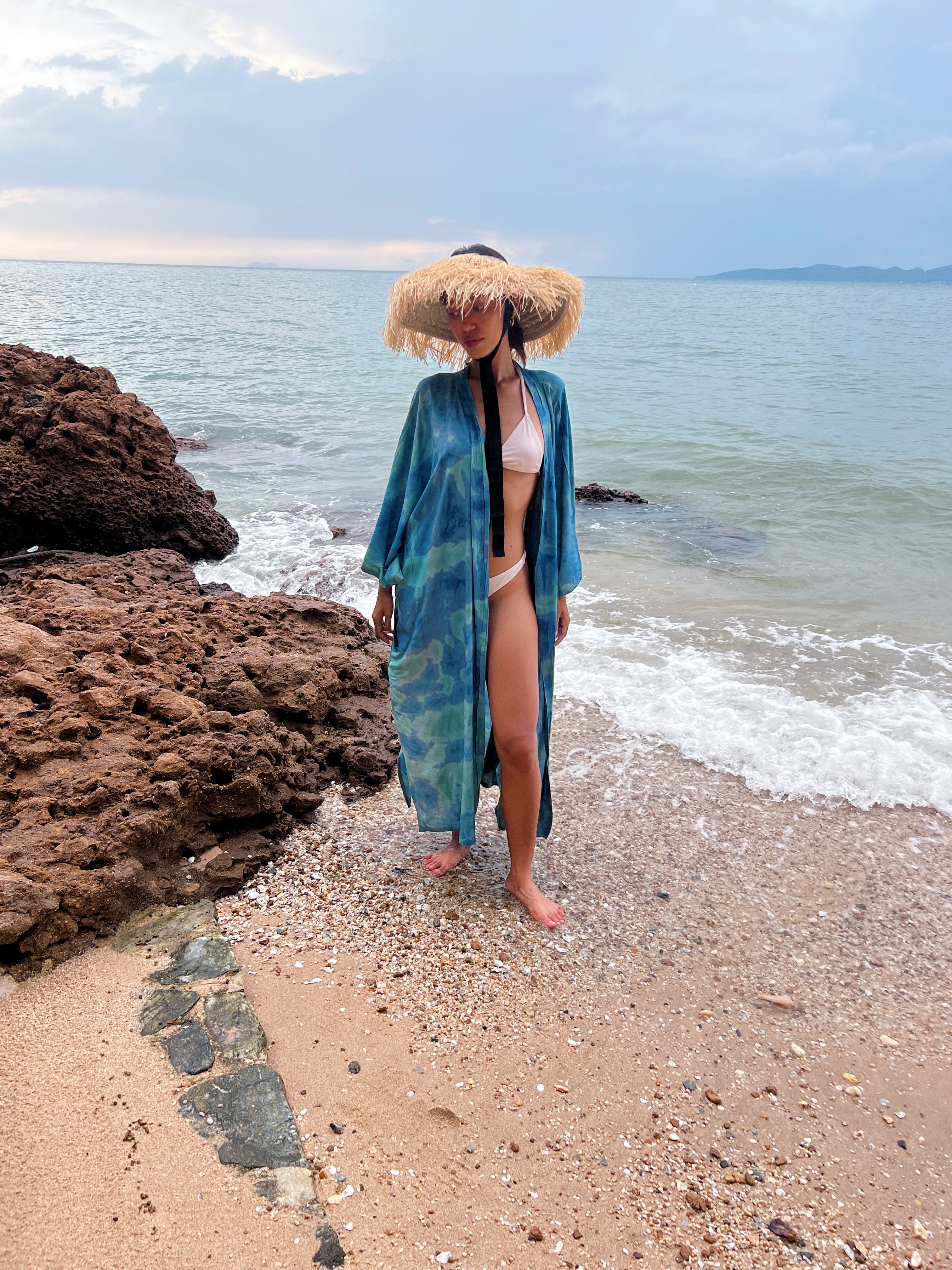 Shop Oversized Unisex Tie dye kimono robe in blue, boho beach coverup, perfect for vacation or everyday wear, this product is handmade with love by Coco de Chom.