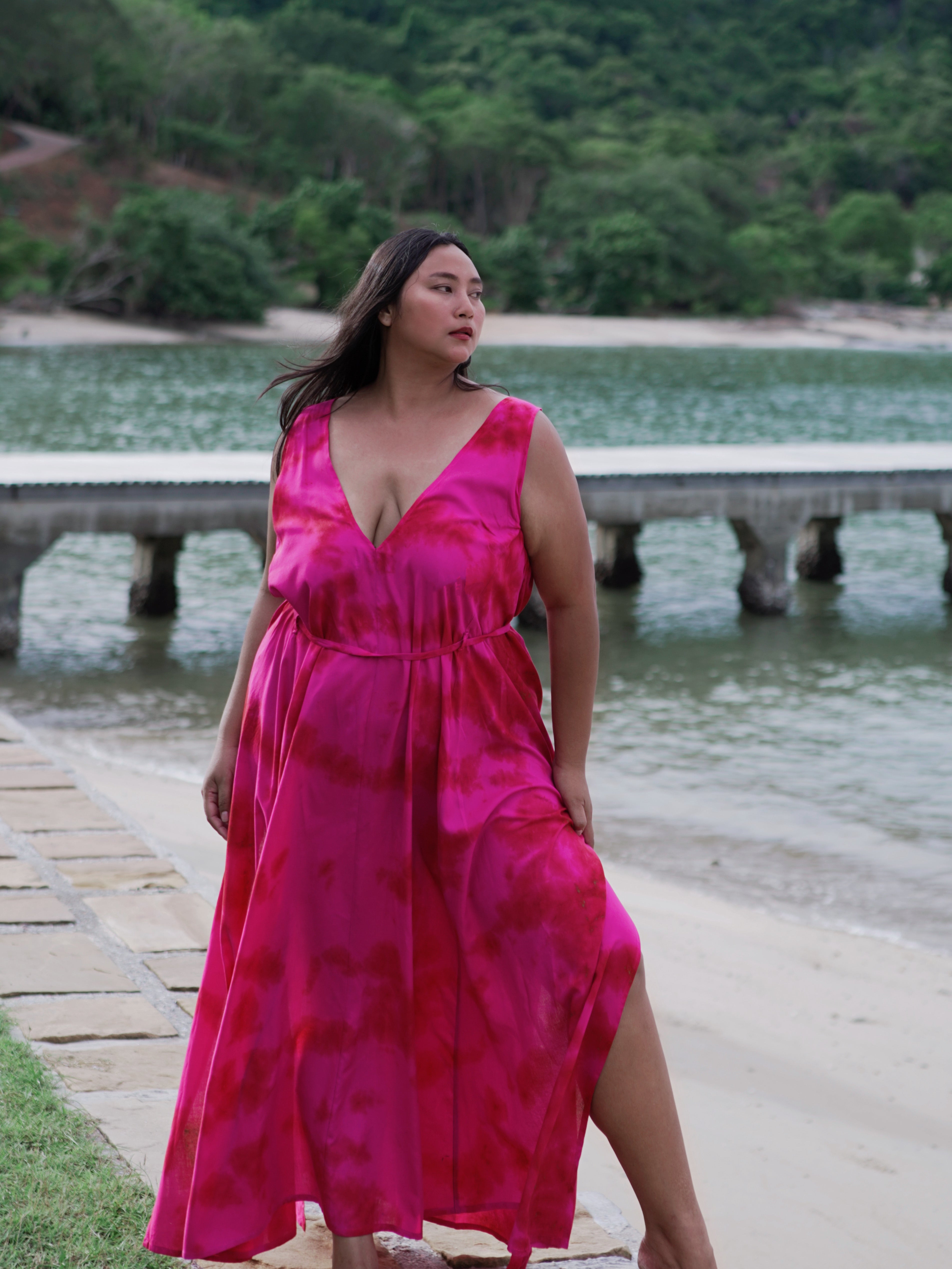 Shop Plus size Tie dye Maxi Dress in Fuchsia - Casual Plus size Resort Dress - Bohemian Beach Maxi Dress Tie Dye | Coco De Chom