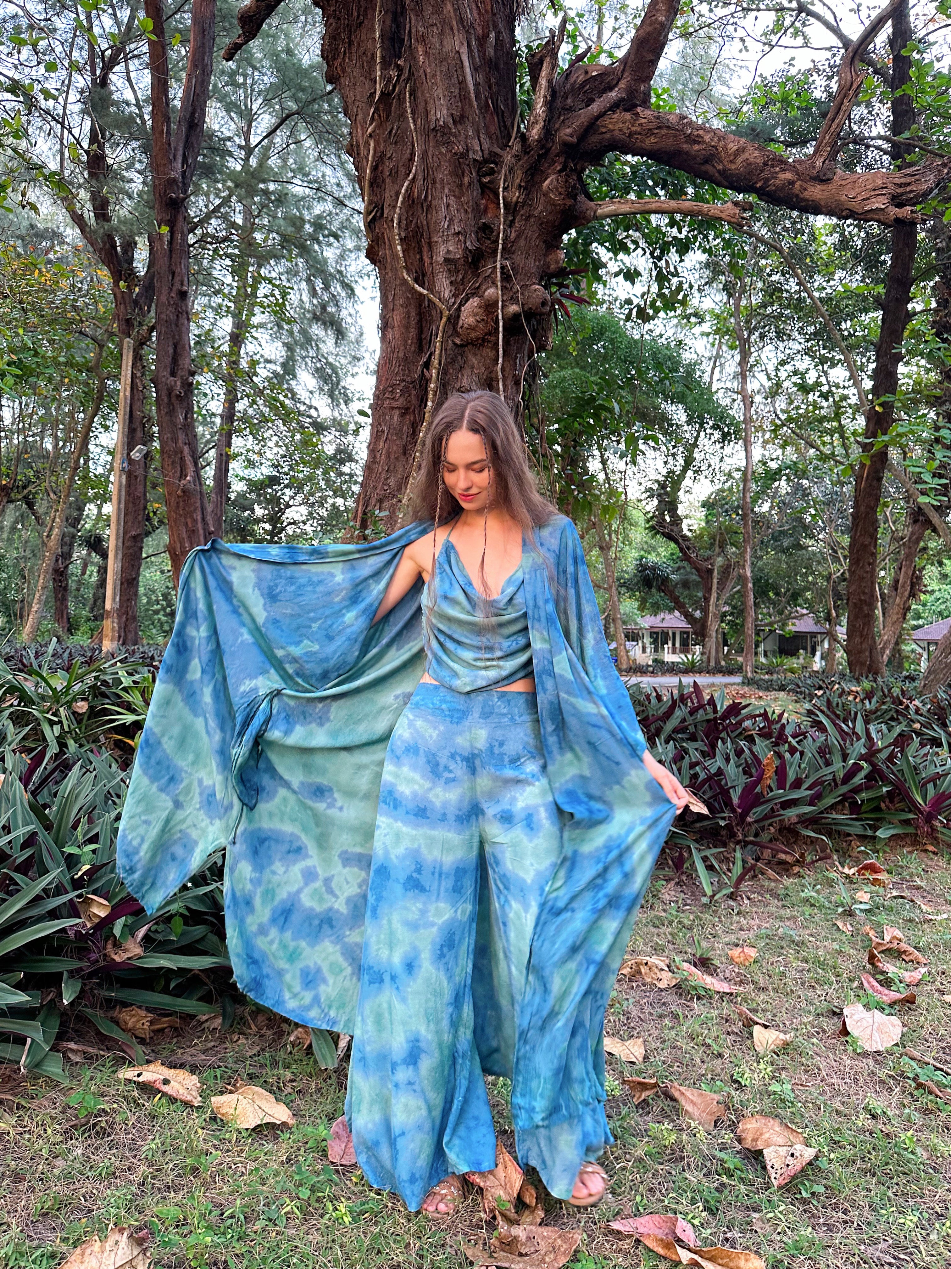 Shop Blue Tie dye kimono robe, boho beach coverup, perfect for vacation or everyday wear, this product is handmade with love by Coco de Chom.