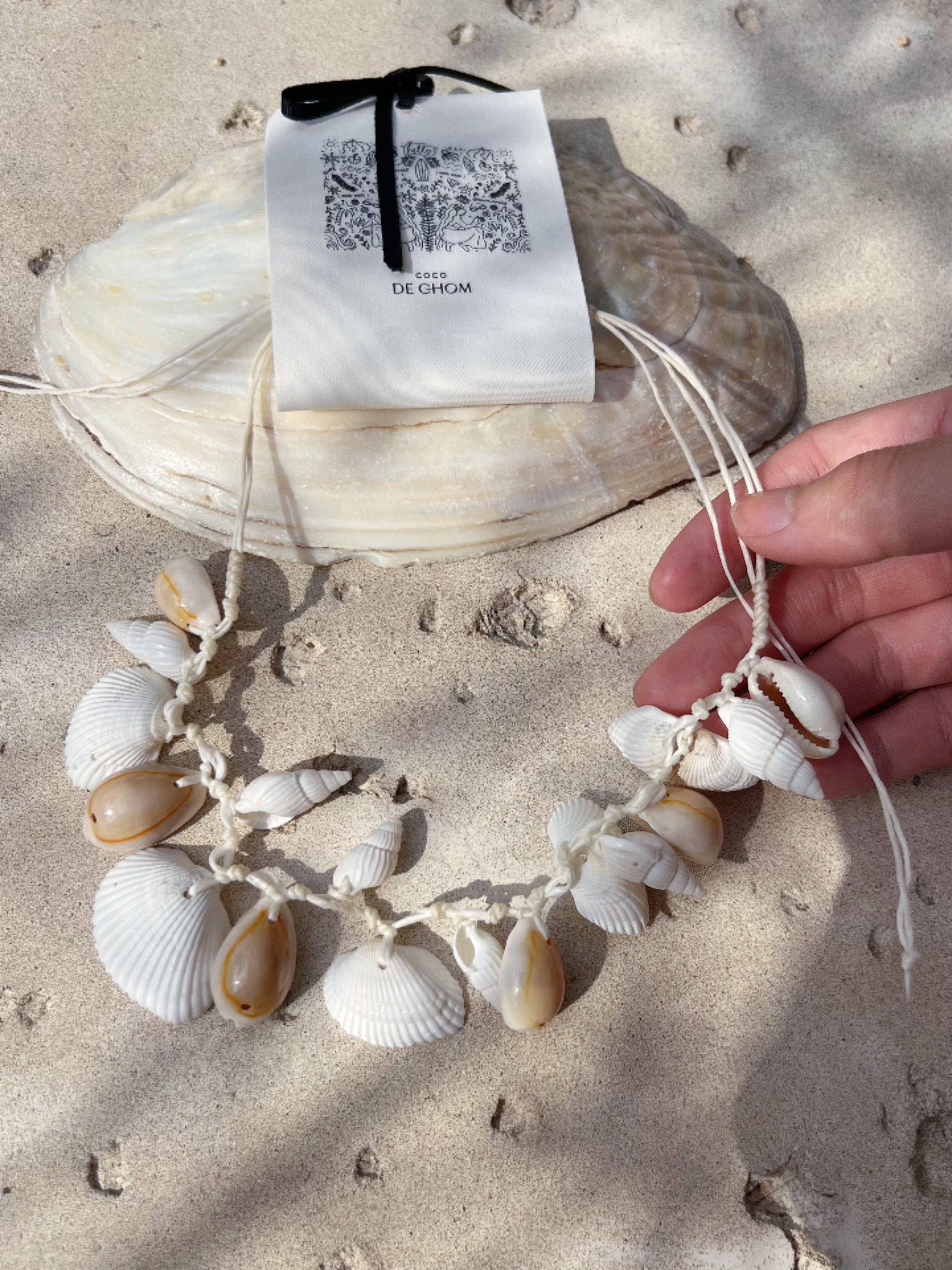 Shop Boho Seashell Choker Necklace | Beach Seashell Necklace | Ocean Treasure | COCO DE CHOM