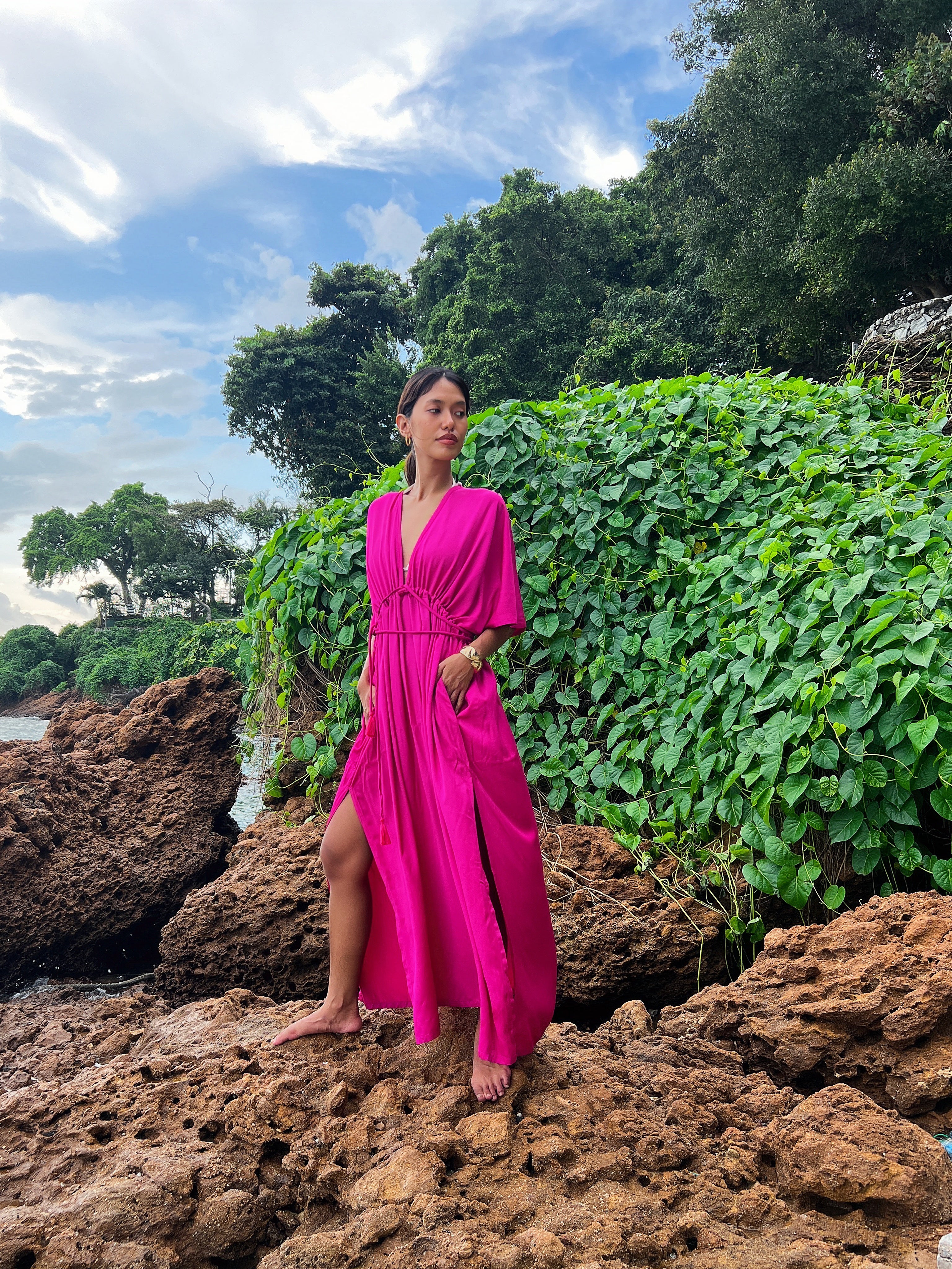 Shop Pink Kaftan Dress in limitless comfort and elegance with our Goddess Kaftan Maxi Dress Dyed fuchsia kaftan maxi dress. This fuchsia maxi dress is the perfect vacation wear with Coco de Chom?
