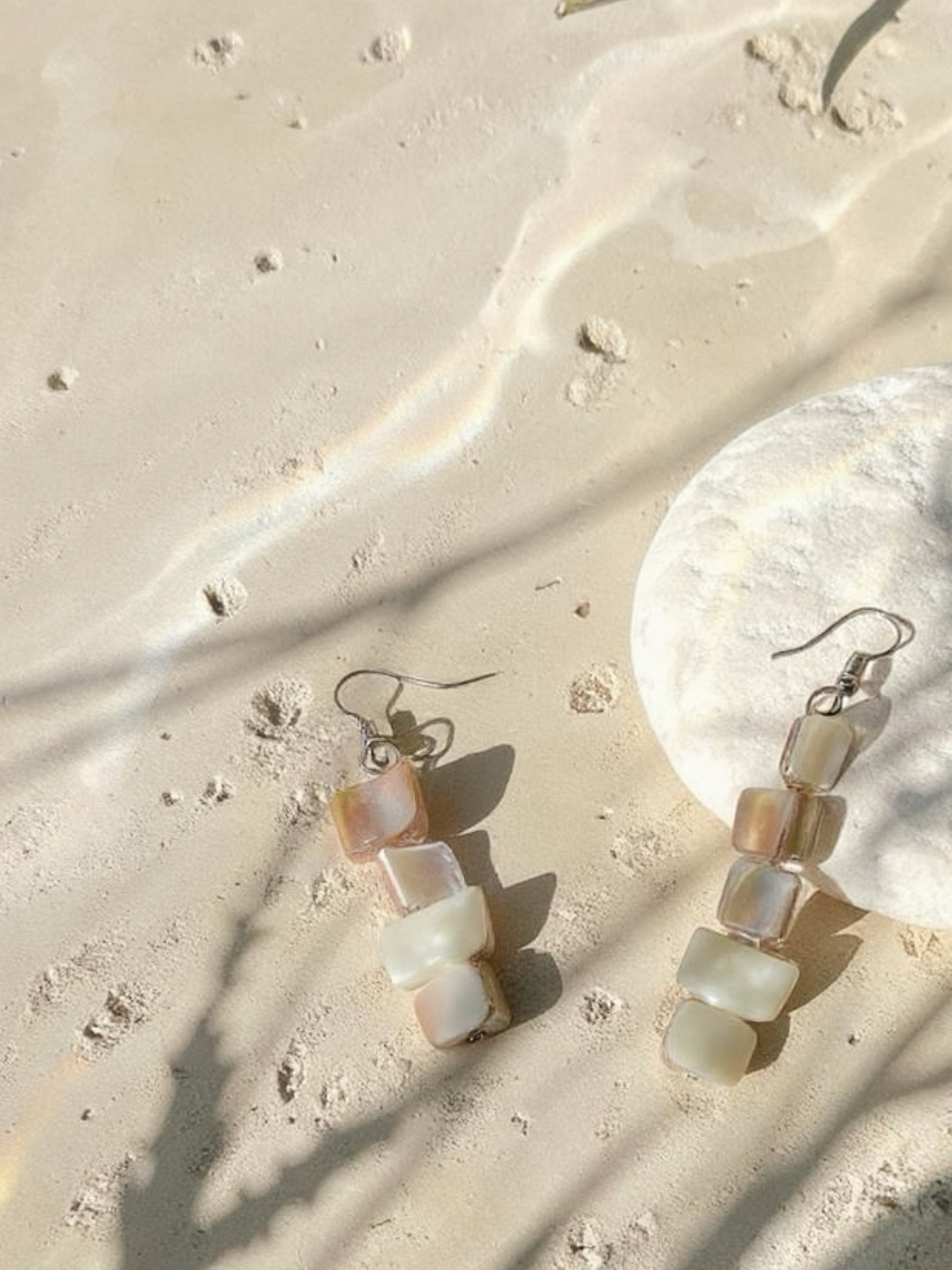 Nora- Mother-of-Pearl Earrings