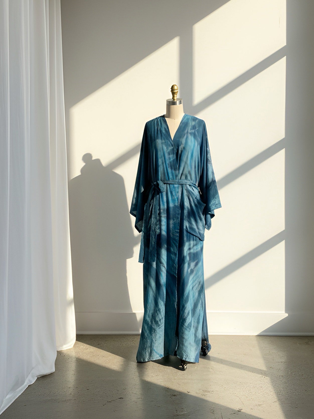 Teal Seashell Tie Dye Kimono Robe