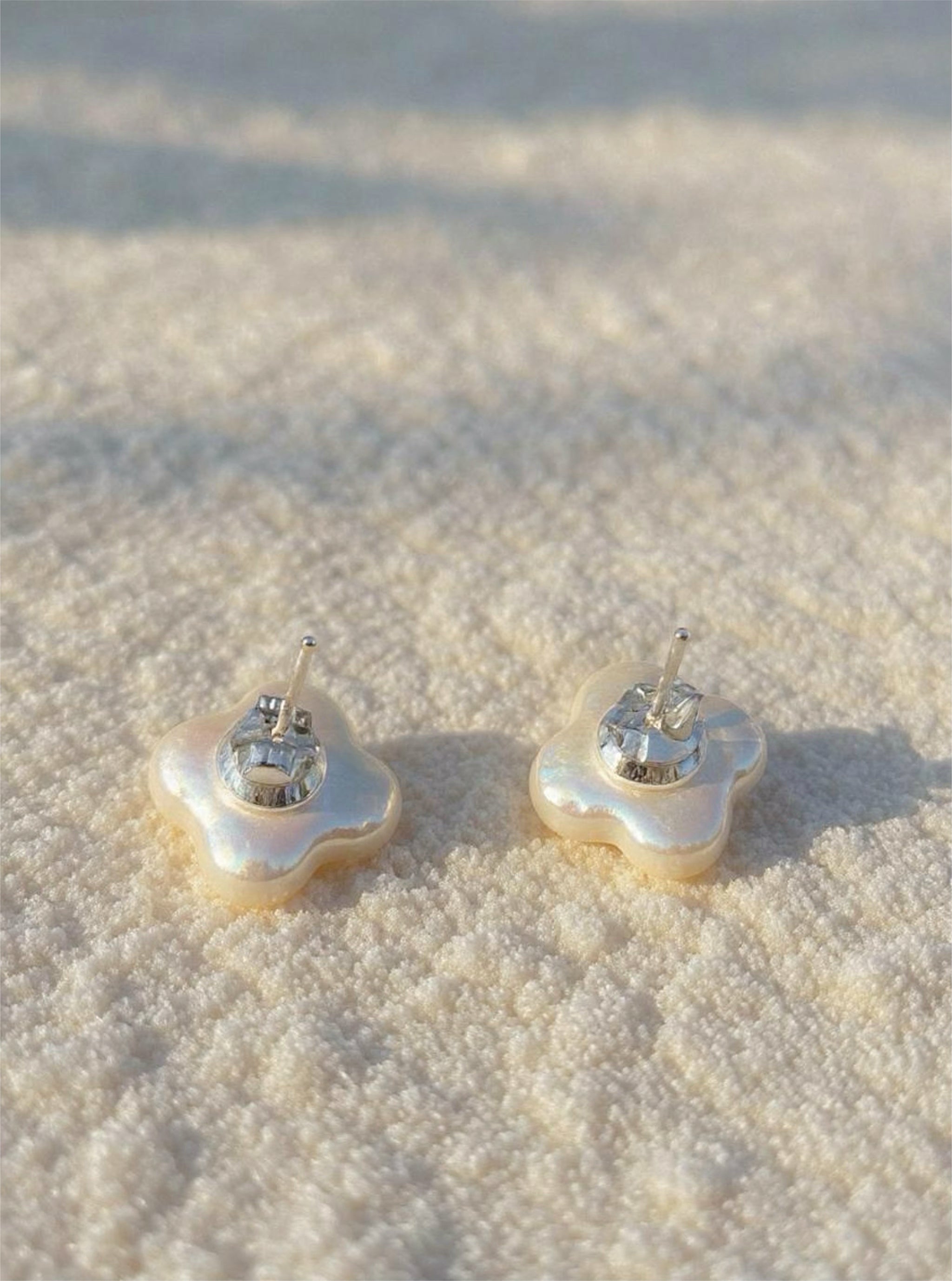 Flower Pearl Earrings