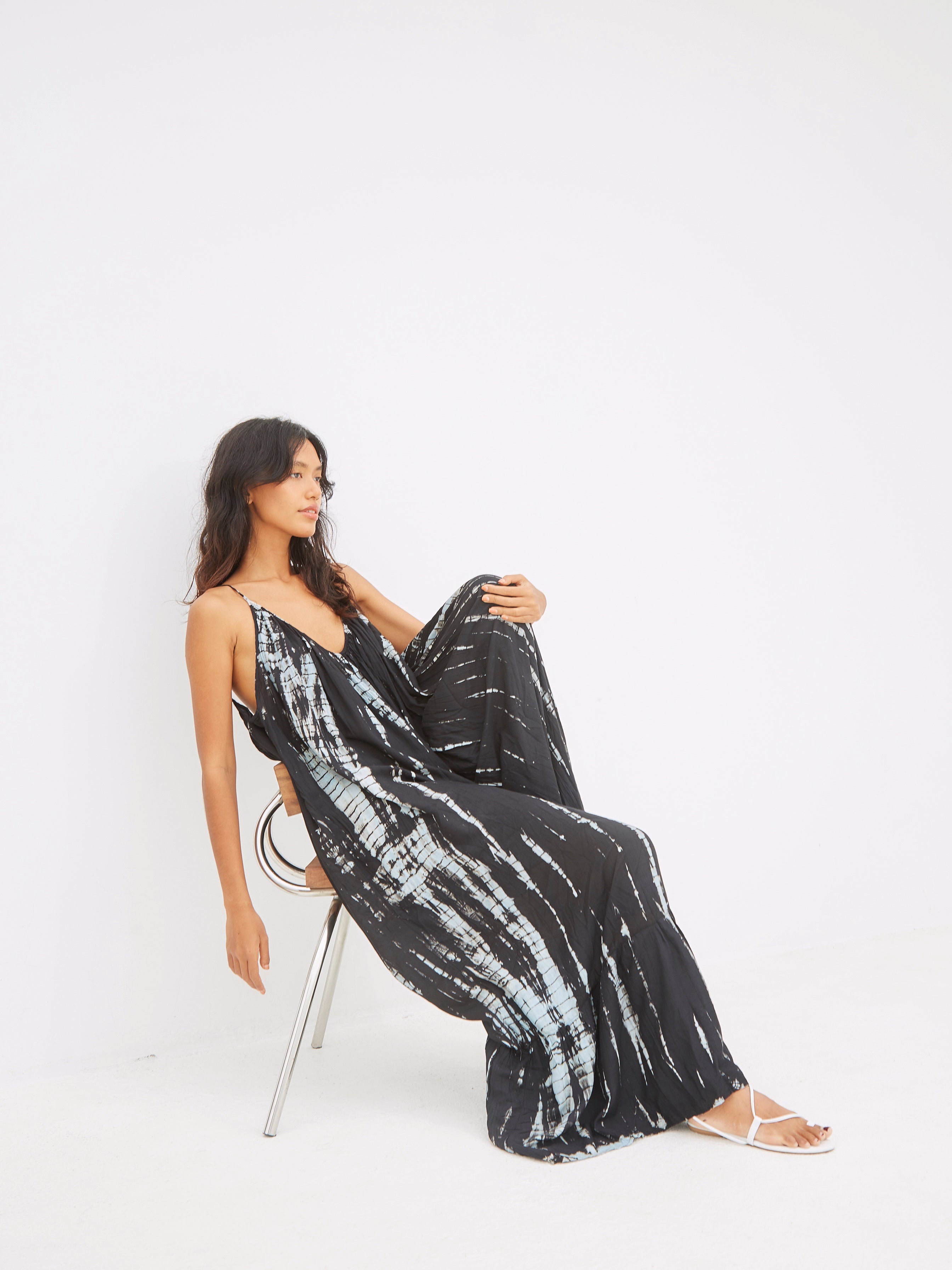 Mali Tie dye Backless Maxi Dress - Black/Blue