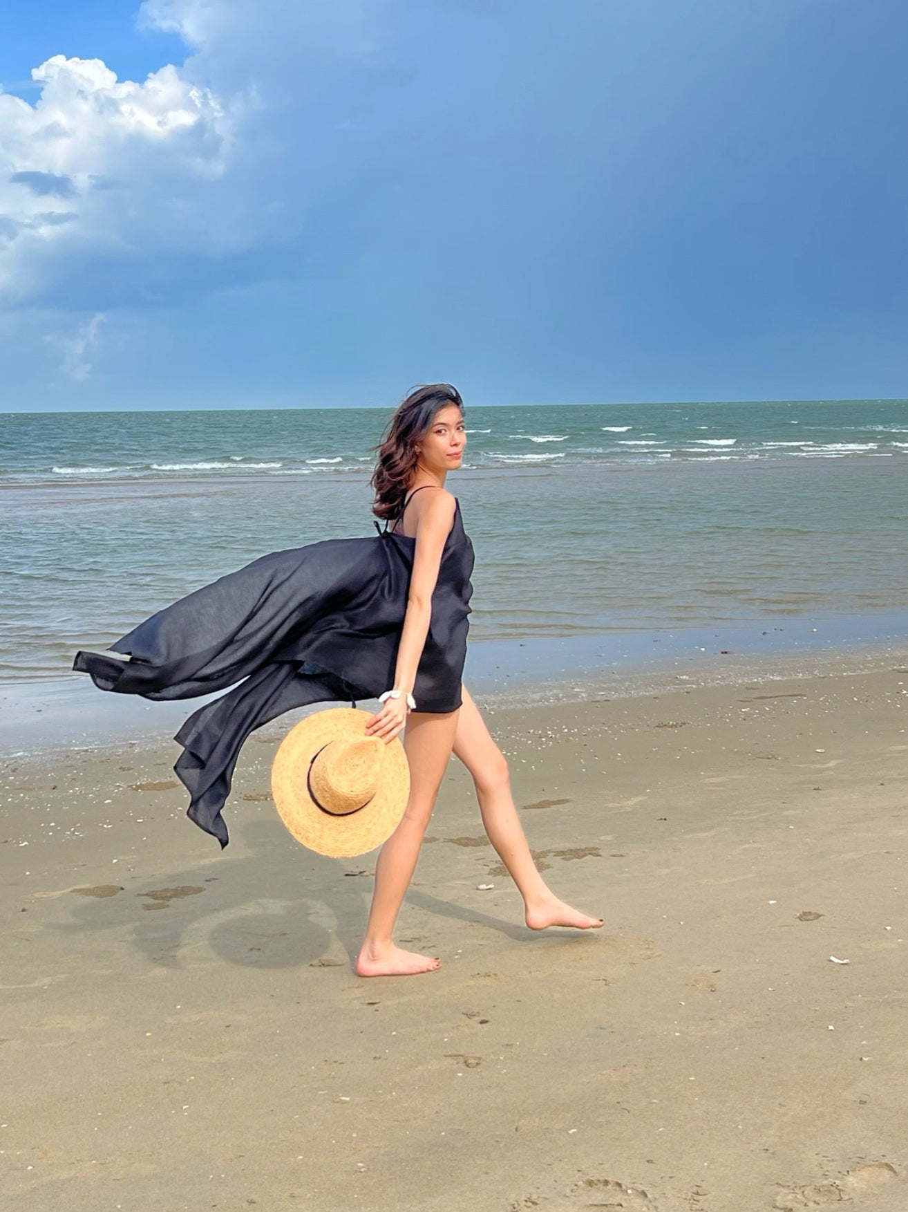 Lana Black Linen Beach Cover up