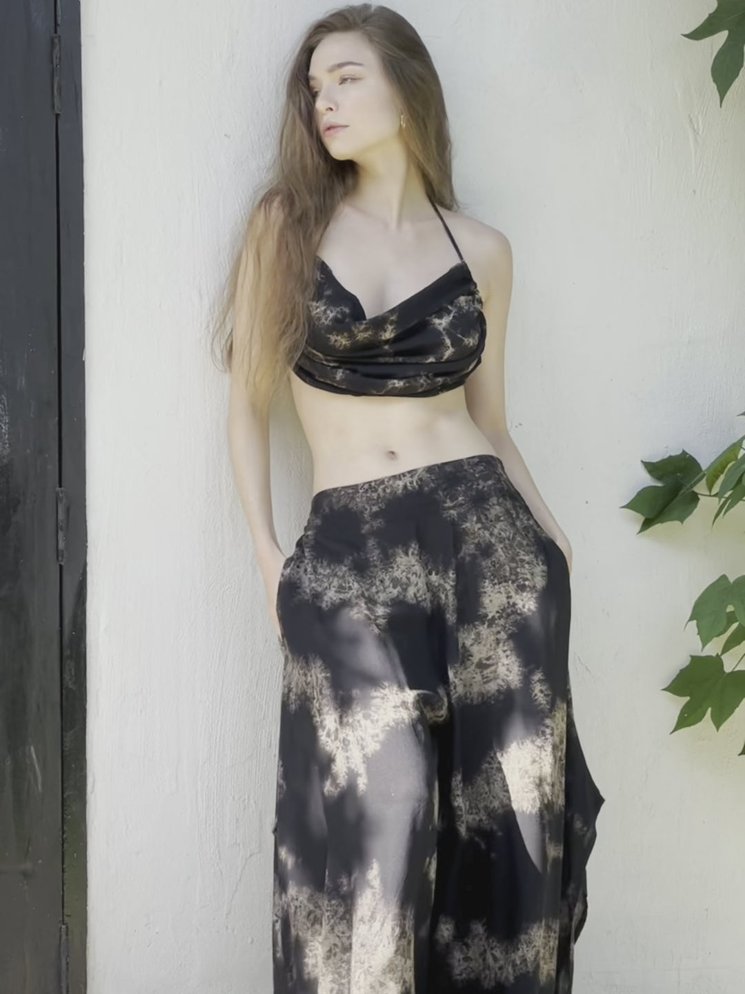 Tie dye crop top hot sale outfit