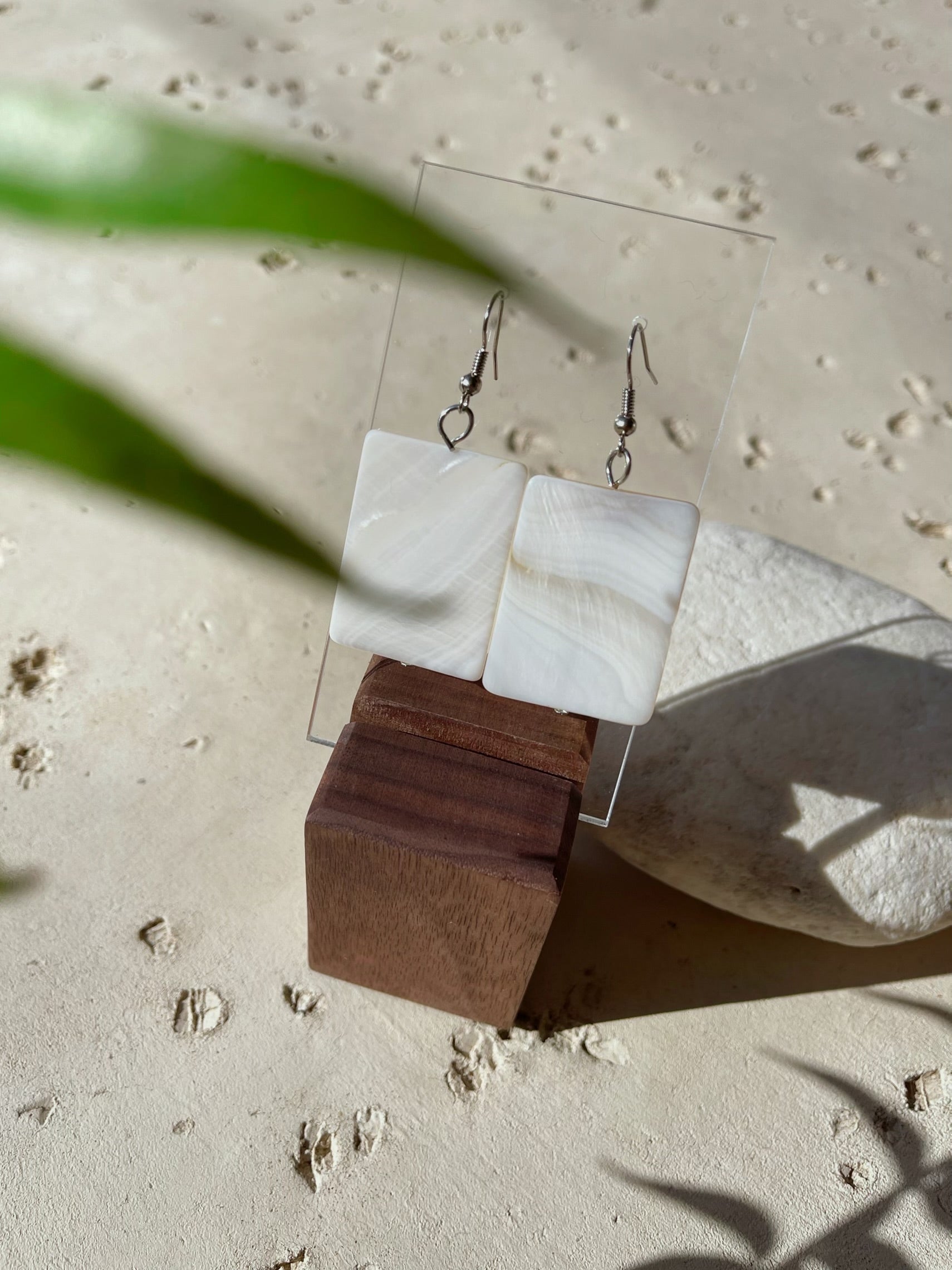 Nacre, Mother of pearl handcrafted Earrings