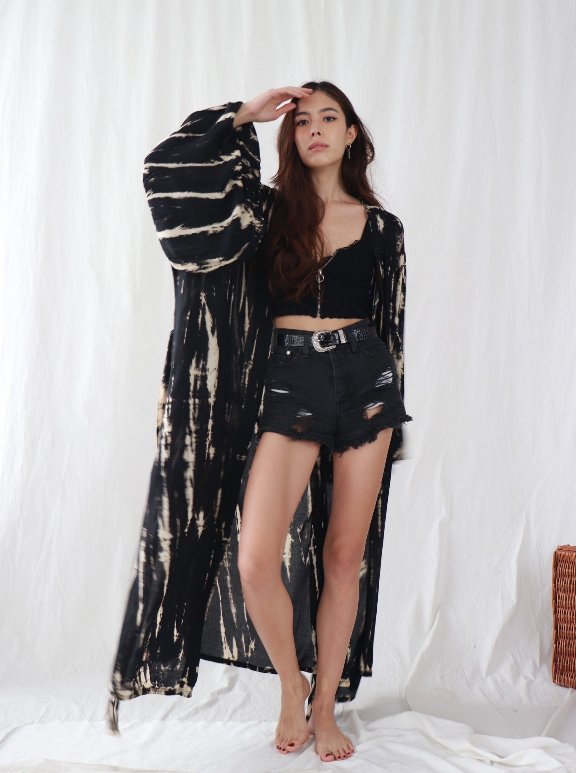 Get this boho tie dye kimono robe | Aesthetic kimono robe | Black Ling Kimono | Handmade Kimono robe | Coco de Chom