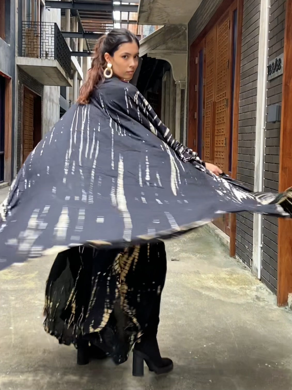 Maya Tie Dye Kaftan Kimono (Plus size) - Black